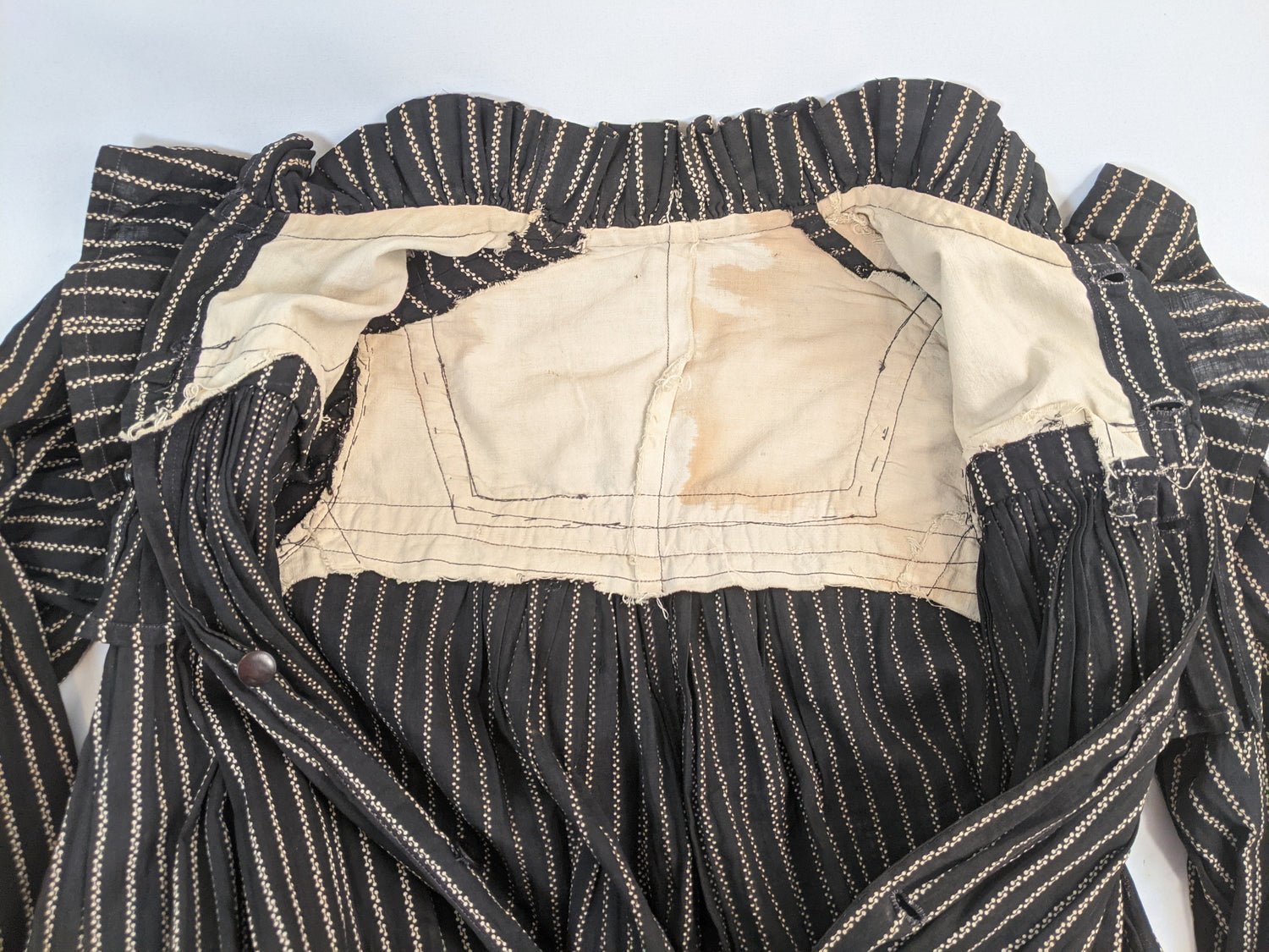 Late 1890s-1900 Wrapper Dress