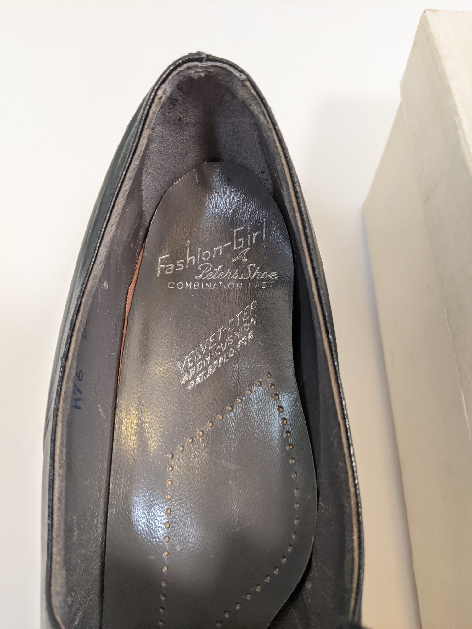 1940s Oxfords in Original Box | Approx Size 8