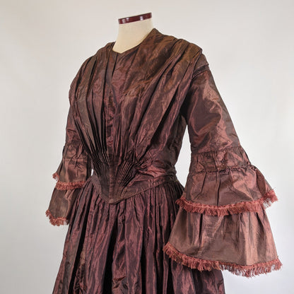 Late 1840s - 1850 Silk Gown