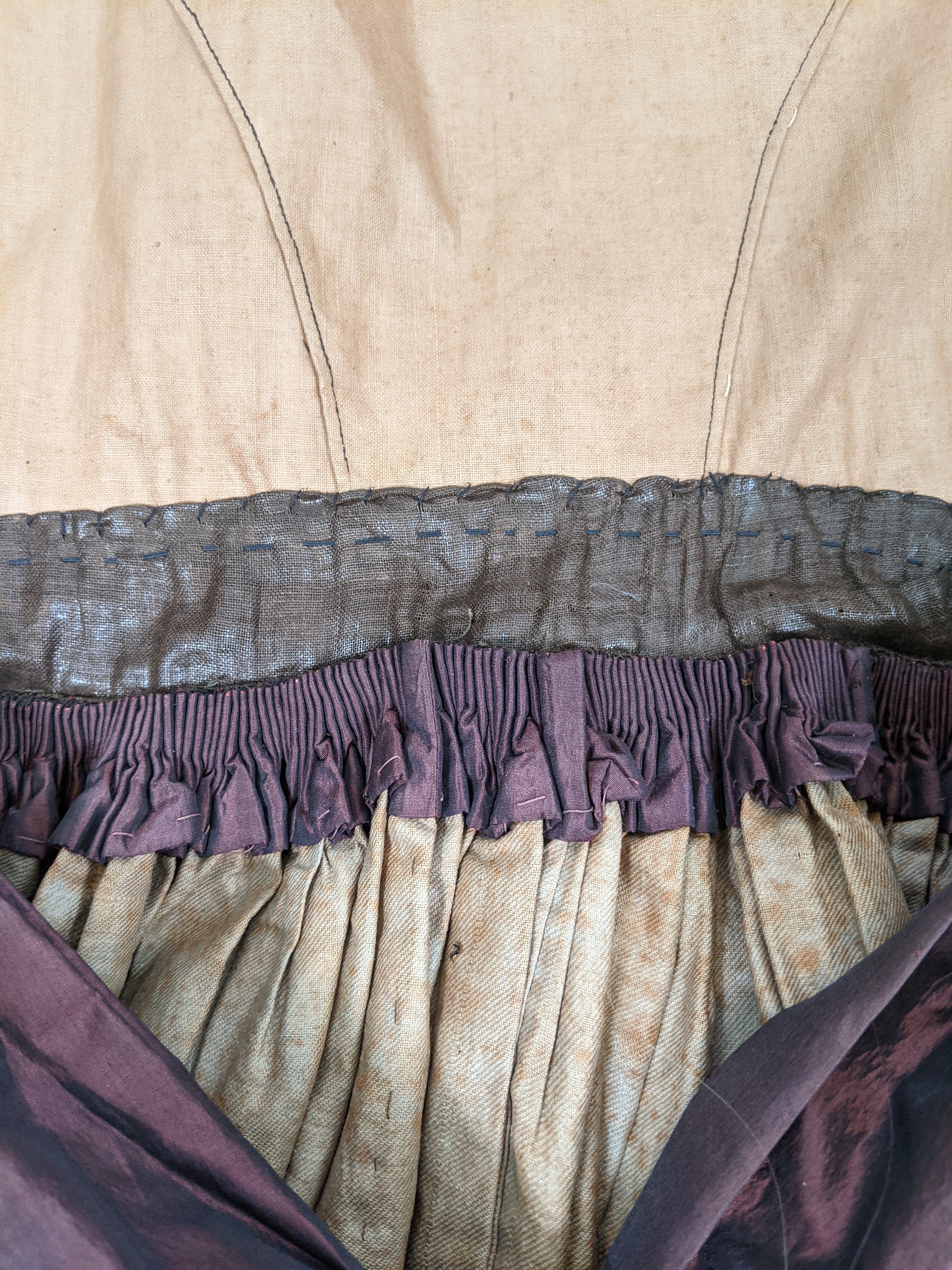 Late 1840s - 1850 Silk Gown