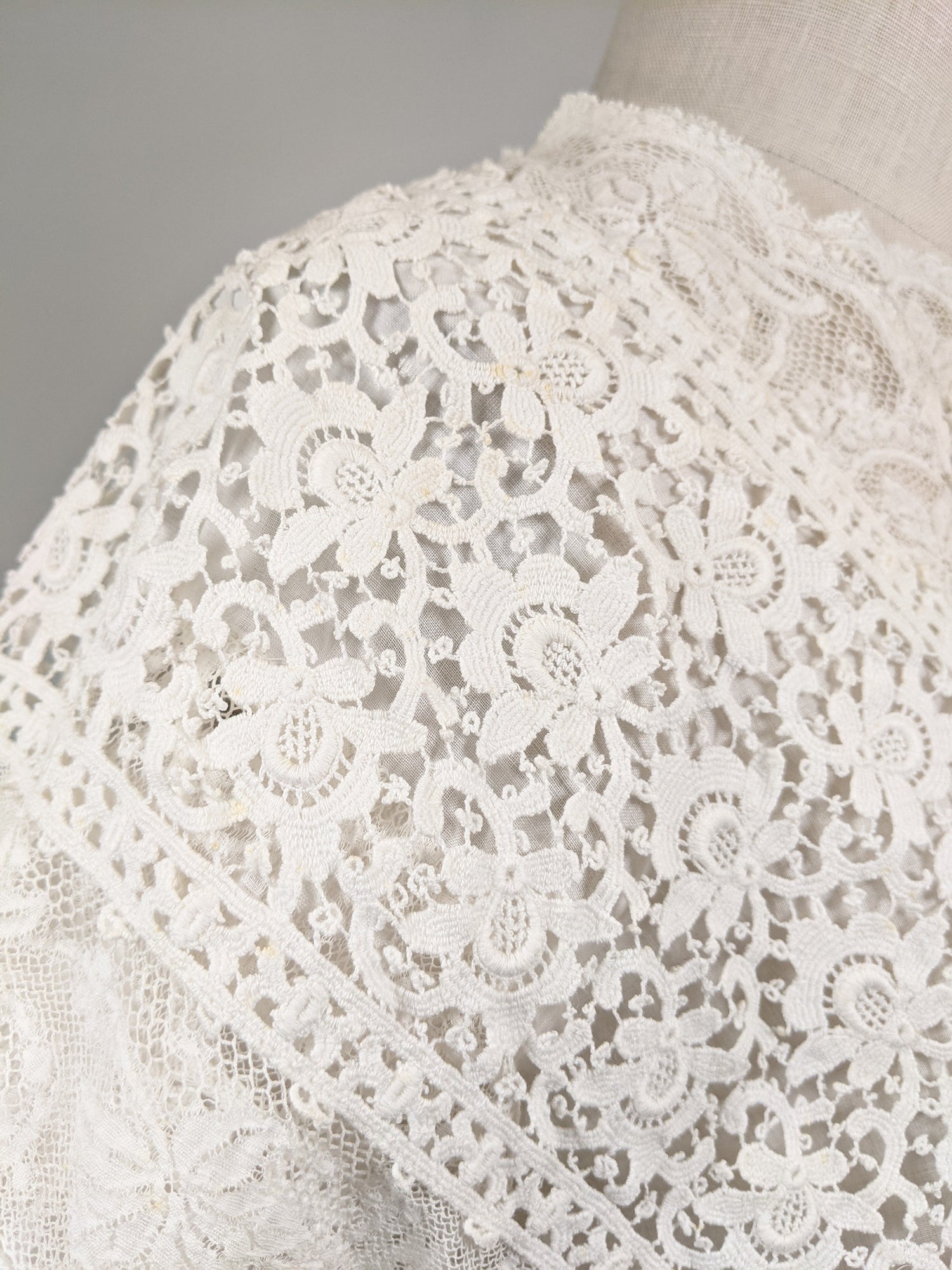 1910s Lace Dress Top
