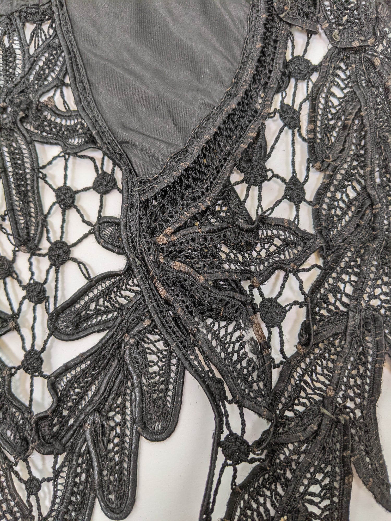 1890s-1900s Black Lace Collar