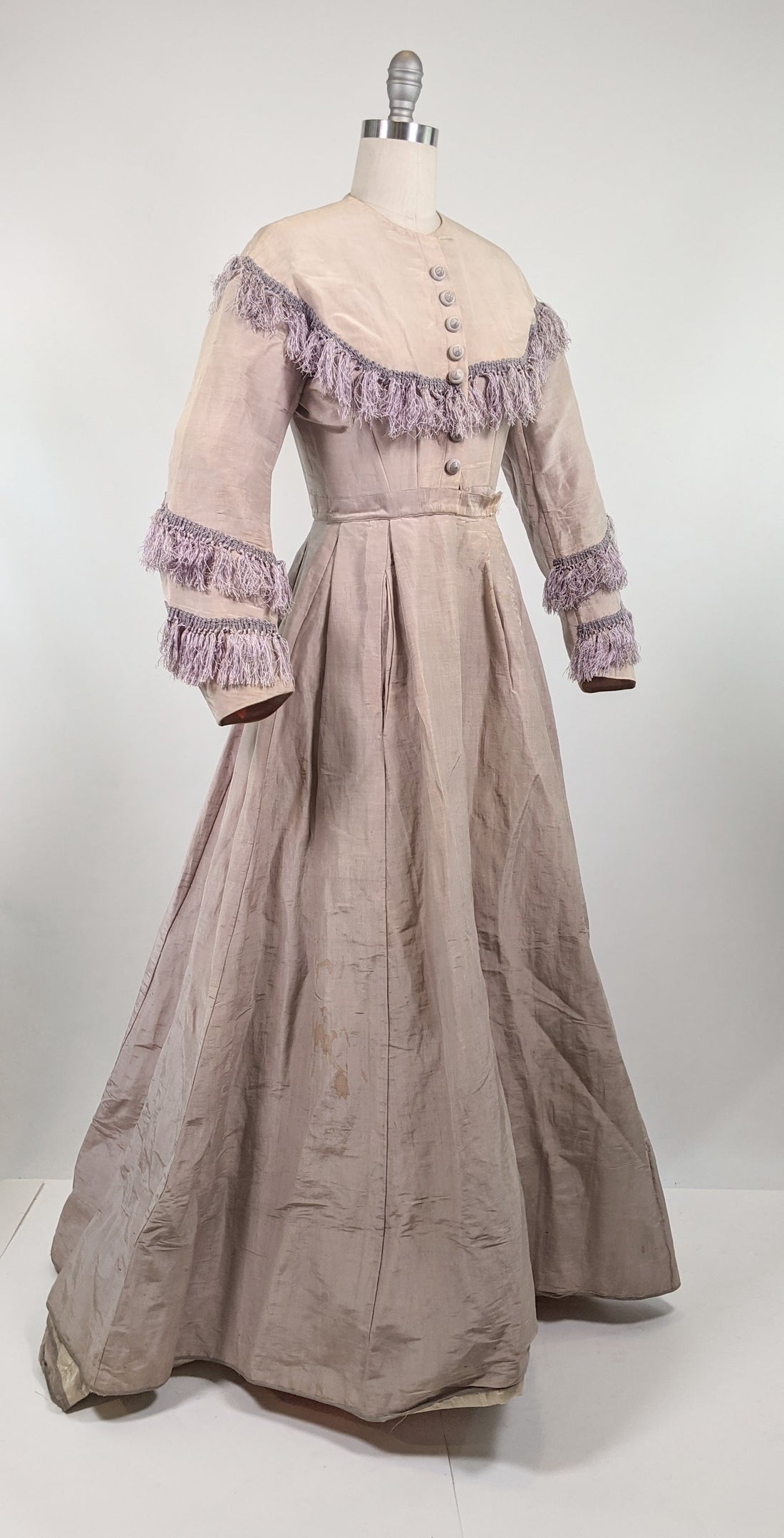 1860s Lavender Dress