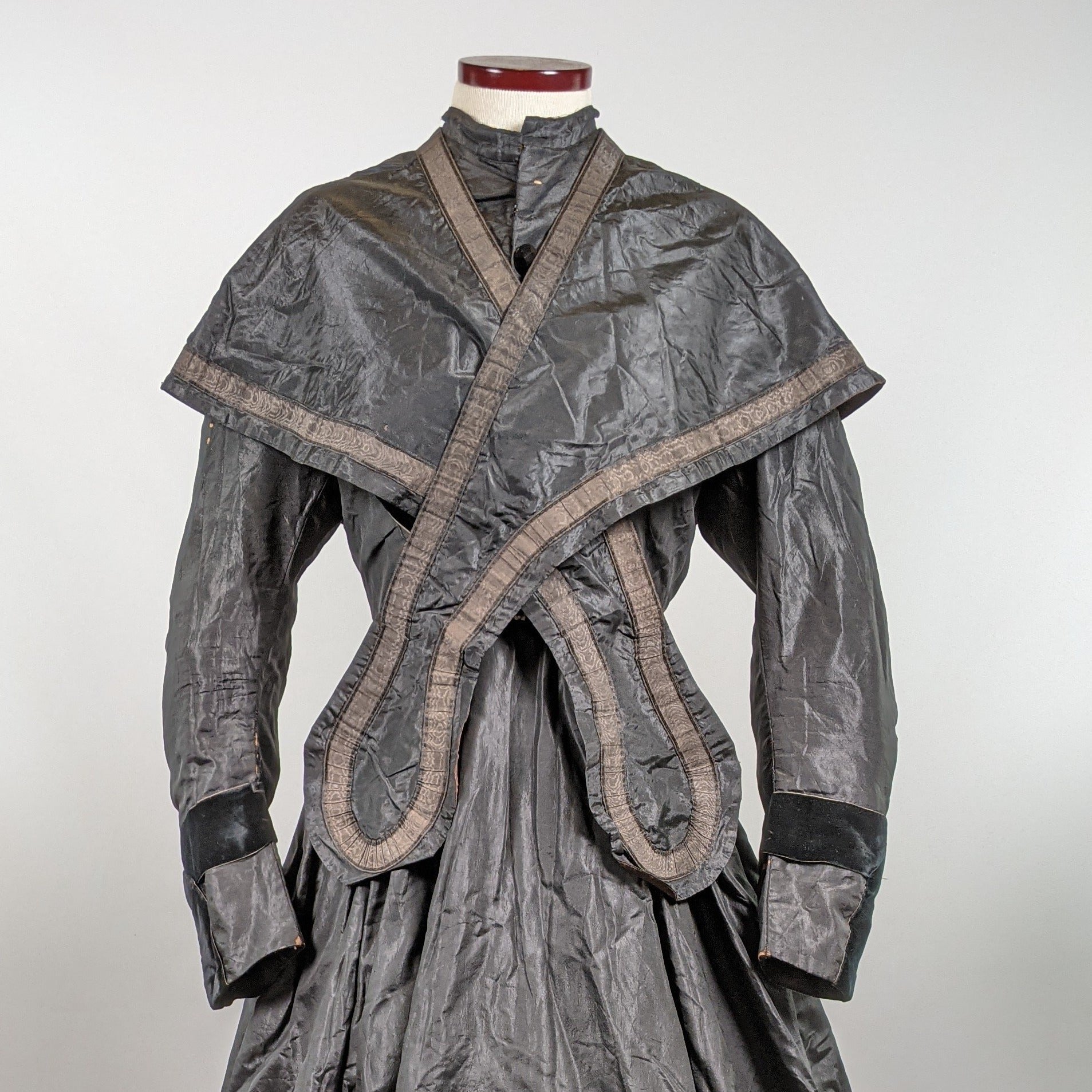 1860s Mourning Dress