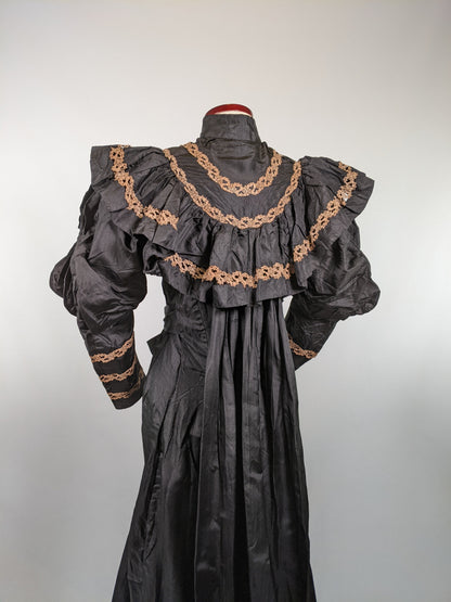 1890s Black Silk Tea Gown or Wrapper