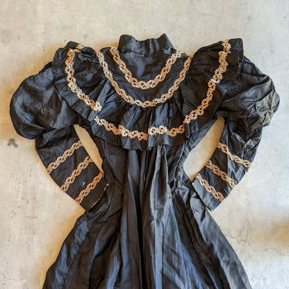 1890s Black Silk Tea Gown or Wrapper