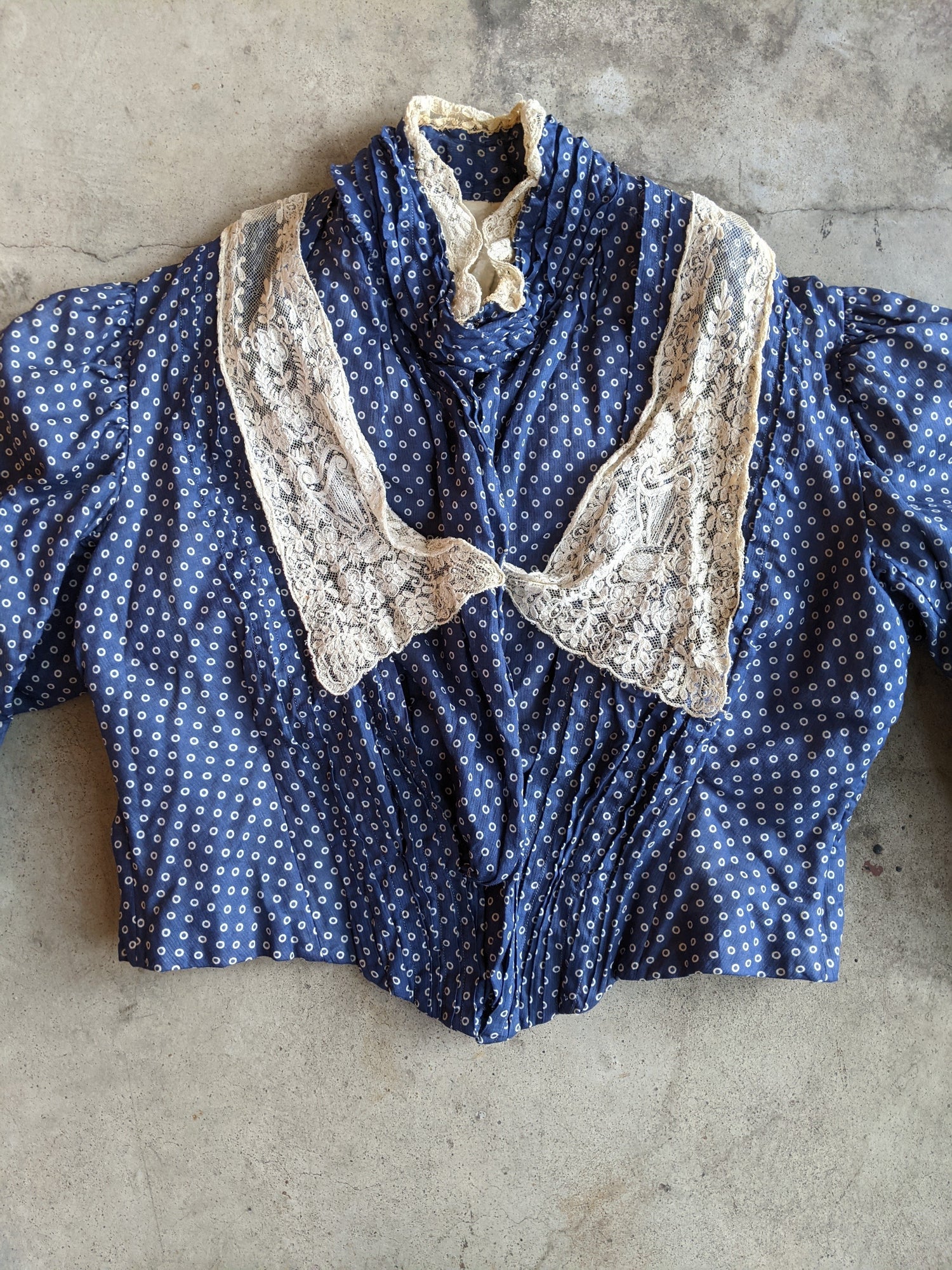 1900s Blue Polka Dot Bodice