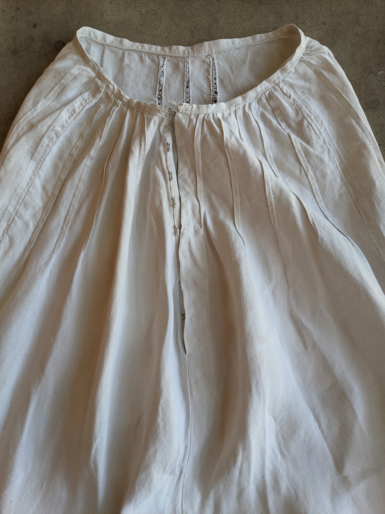 1900s Thistle Linen Dress