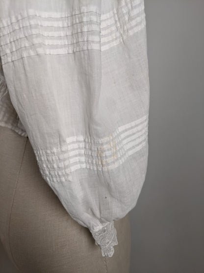 1900s White Lace Shirtwaist