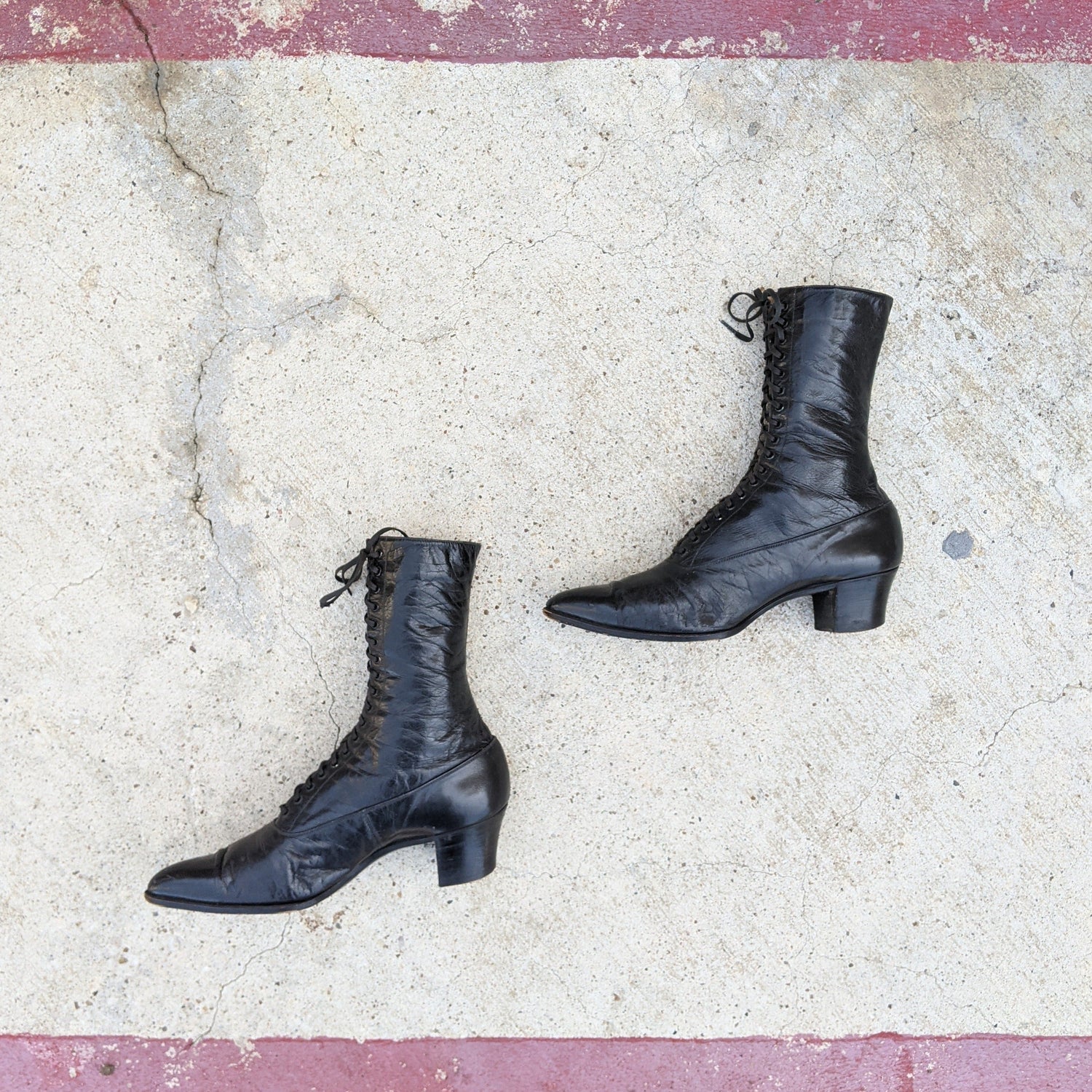 1910s-1920s Black Lace Up Boots | Approx Sz 7.5-8