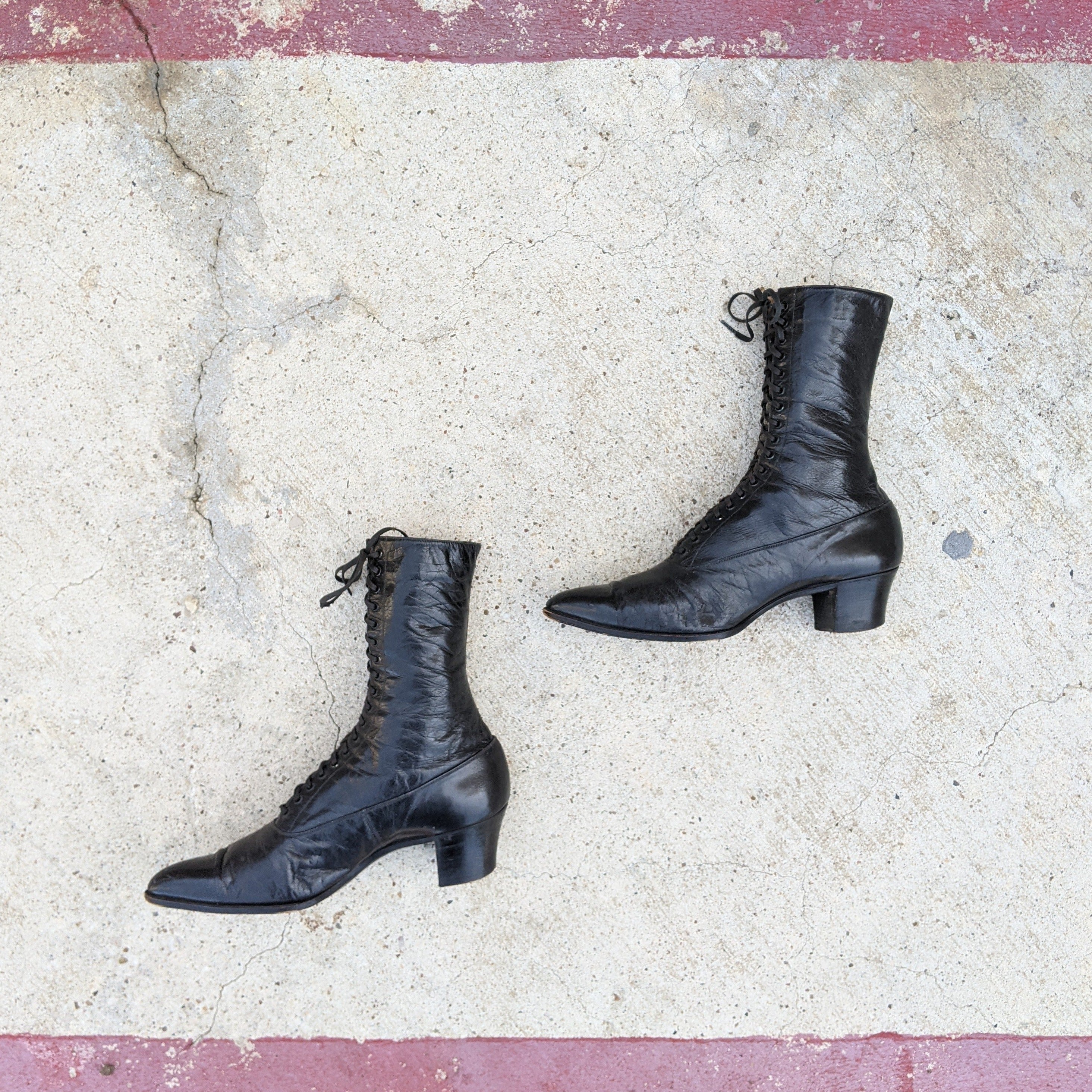 1910s-1920s Black Lace Up Boots | Approx Sz 7.5-8