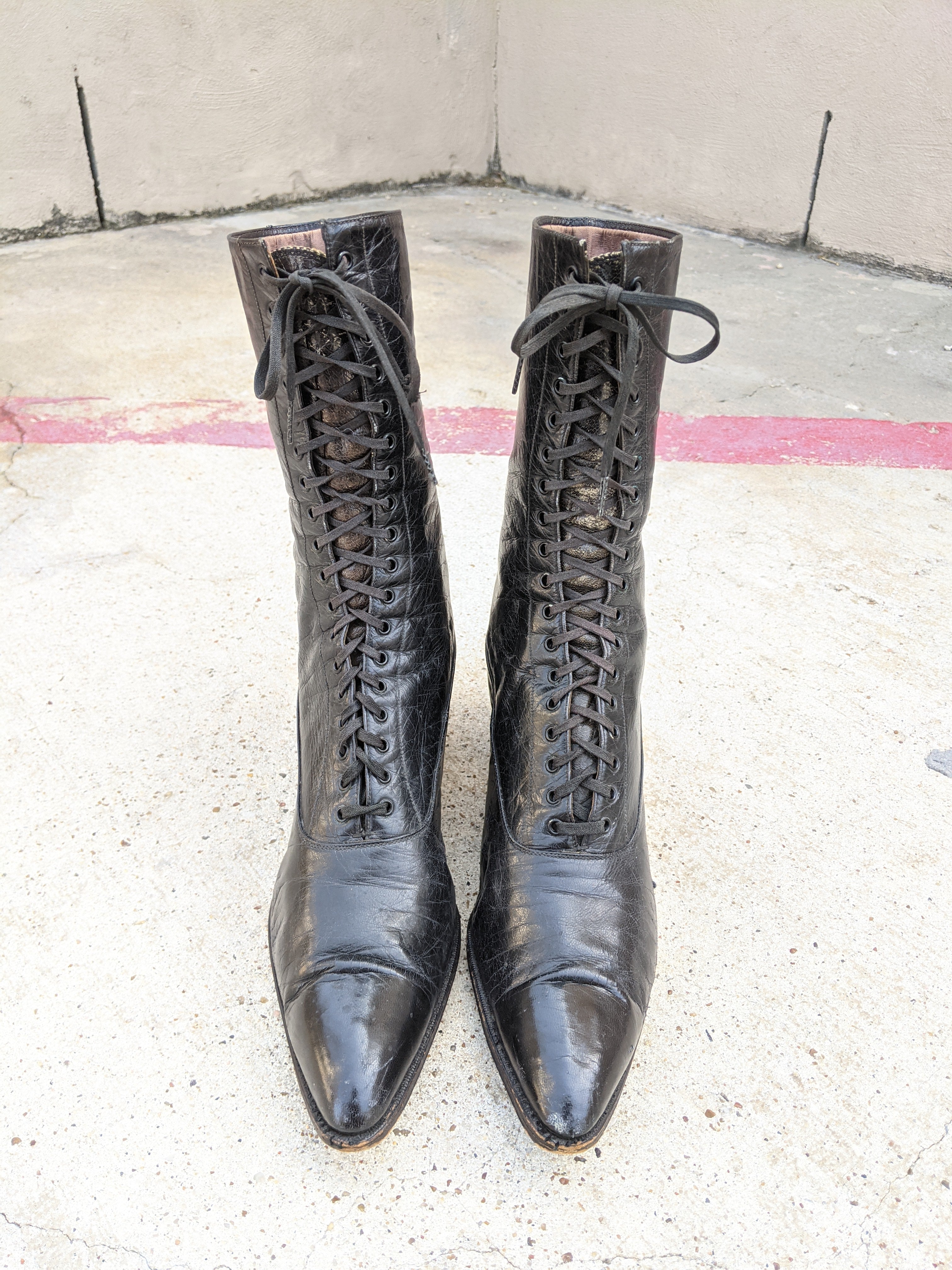 1910s-1920s Black Lace Up Boots | Approx Sz 7.5-8