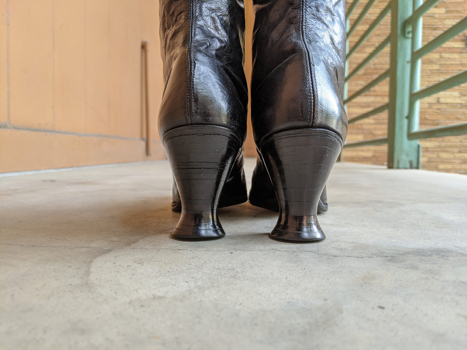 1920s Louis Heel Deadstock Boots | Approx Sz 7-7.5