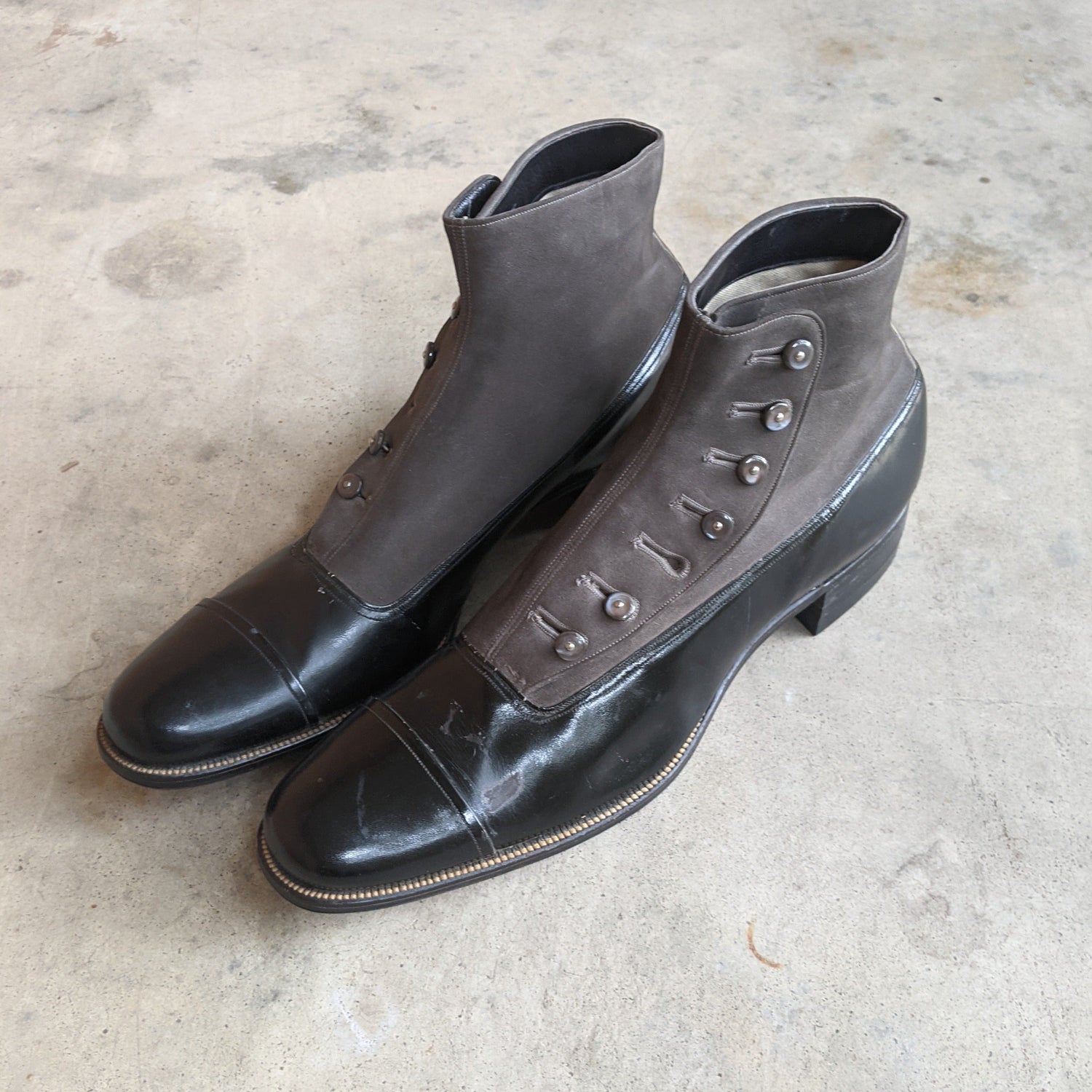 1910s Side Button Grey + Black Shoes | Sz 8 Men&