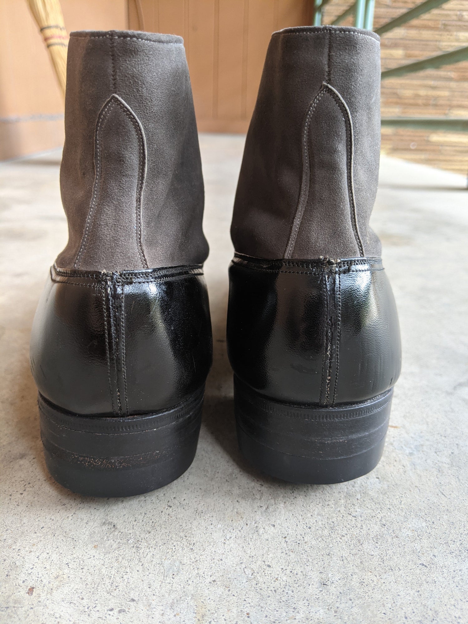 1910s Side Button Grey + Black Shoes | Sz 8 Men&