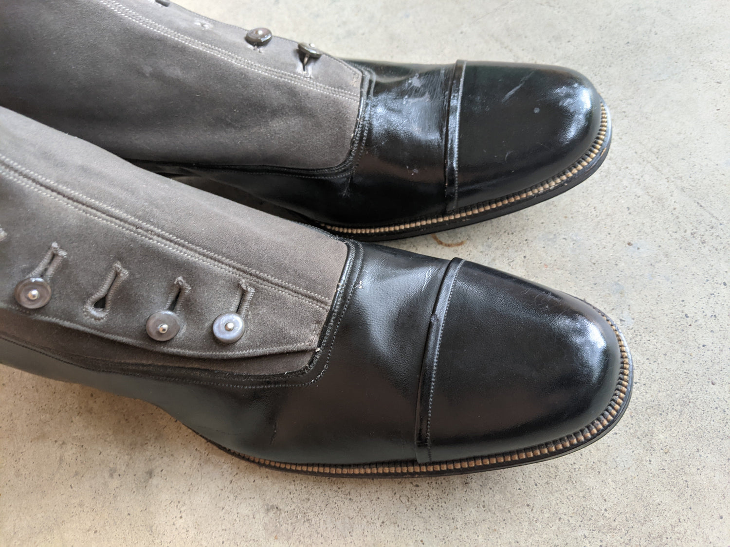 1910s Side Button Grey + Black Shoes | Sz 8 Men&