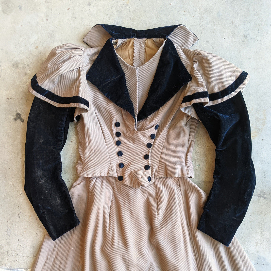 1890s Dusty Rose Dress