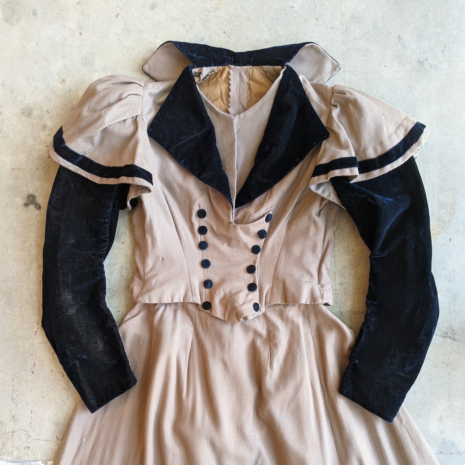 1890s Dusty Rose Dress