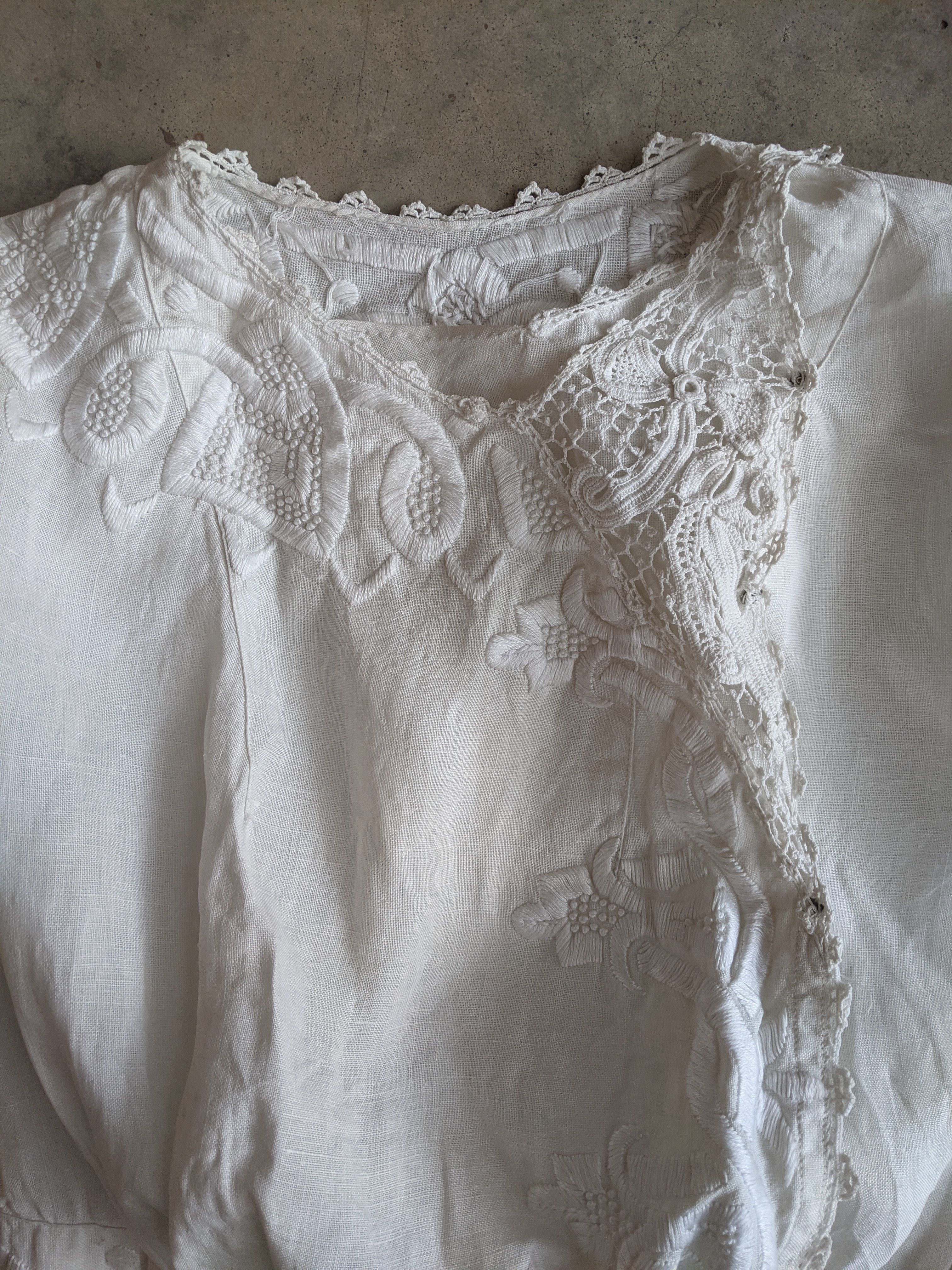 1900s-1910 White Linen Blouse