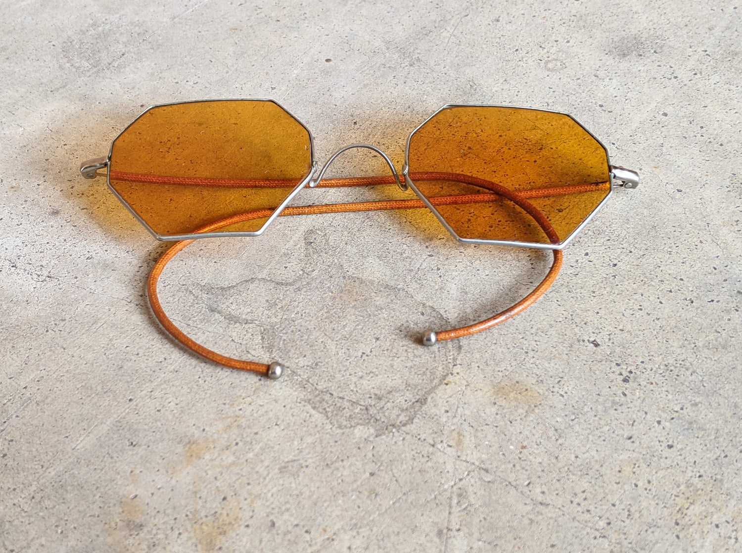 1930s Amber Tinted Octagonal Sunglasses