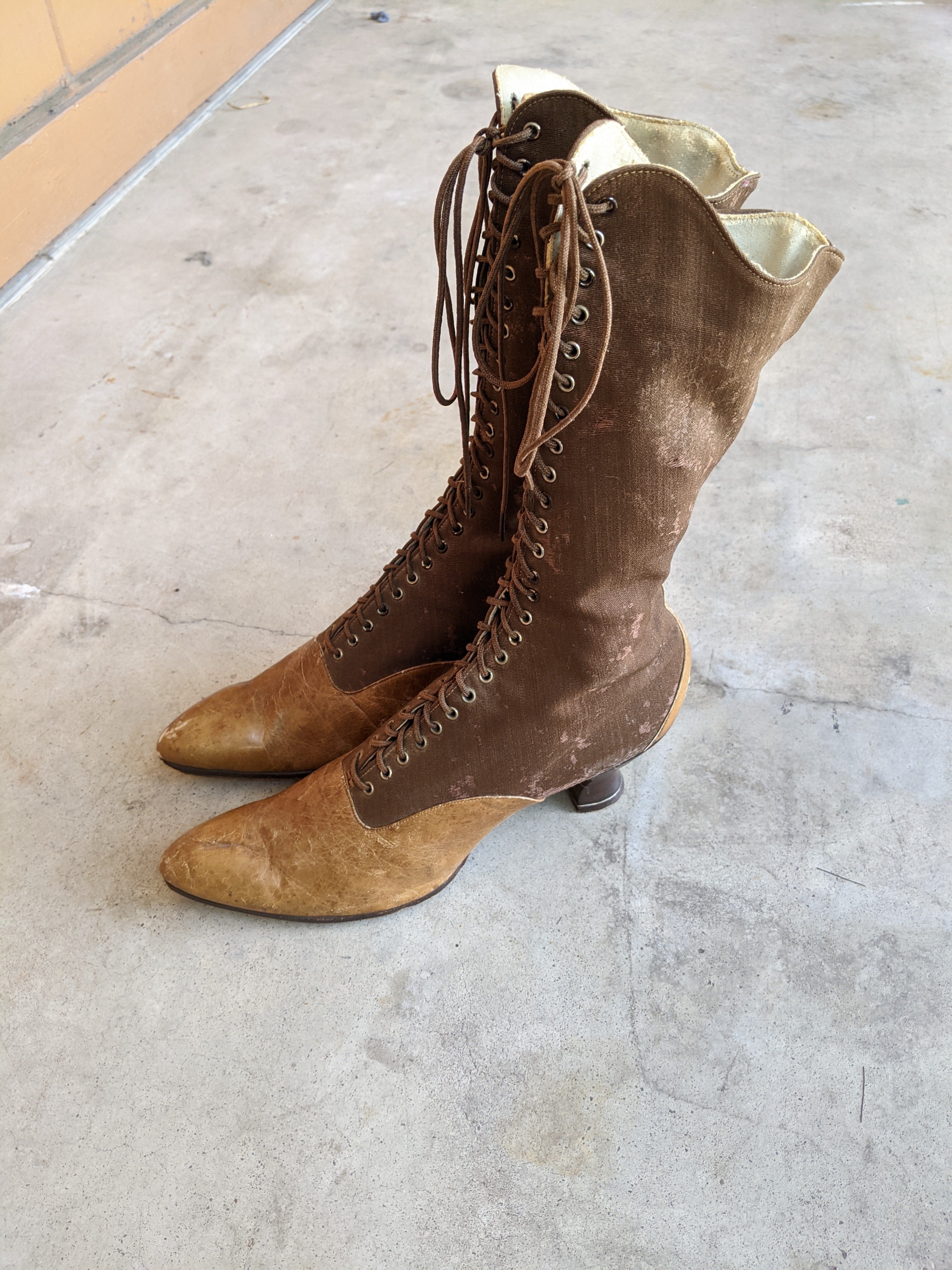 1910s - 1920s Tall Lace Up Brown Boots | Sz 38