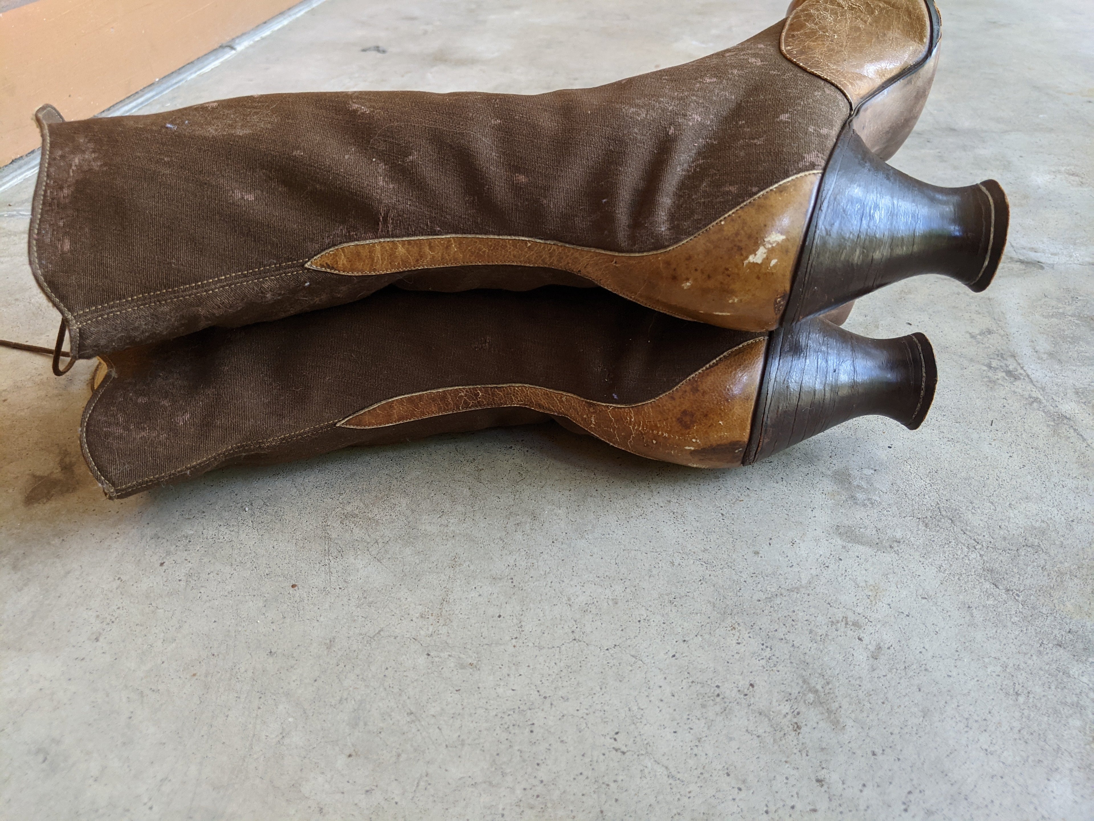 1910s - 1920s Tall Lace Up Brown Boots | Sz 38