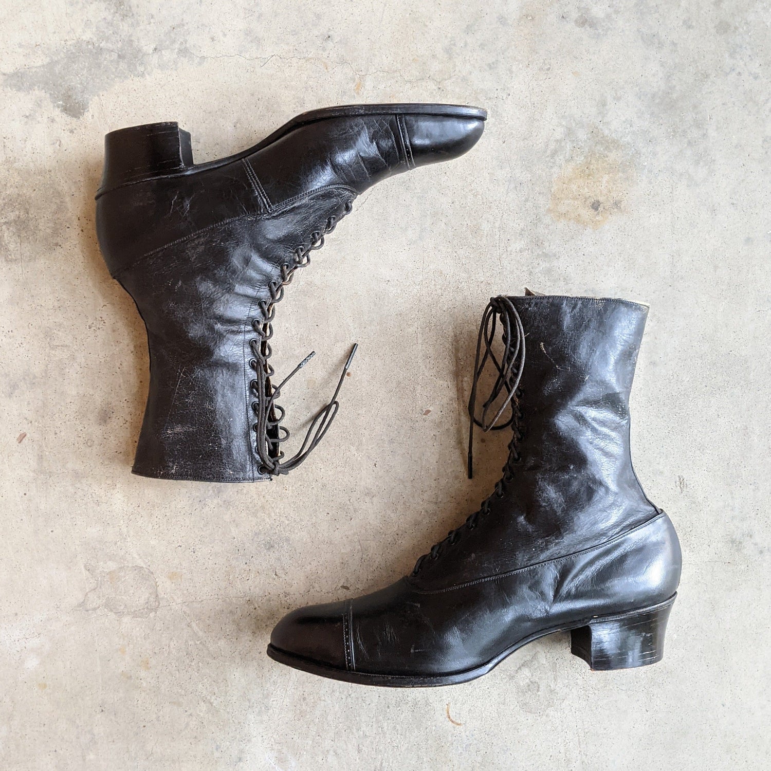 1910s Black Lace Up Boots | Approx Sz 8
