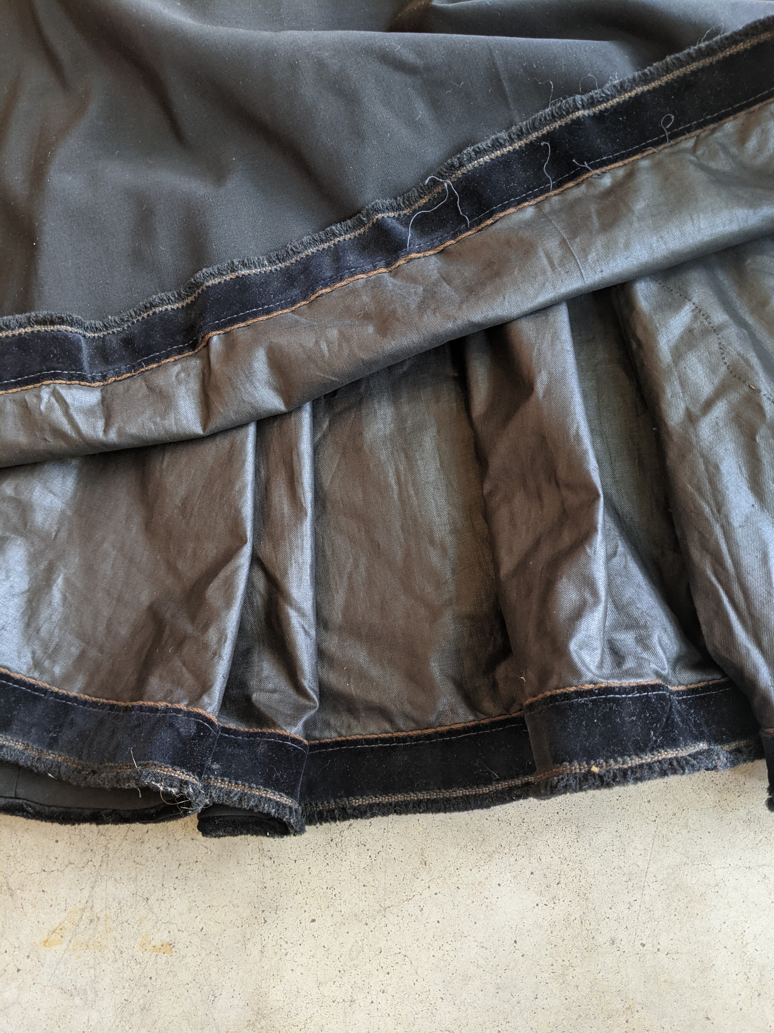 1890s Black Bodice + Skirt/Petticoat Ensemble