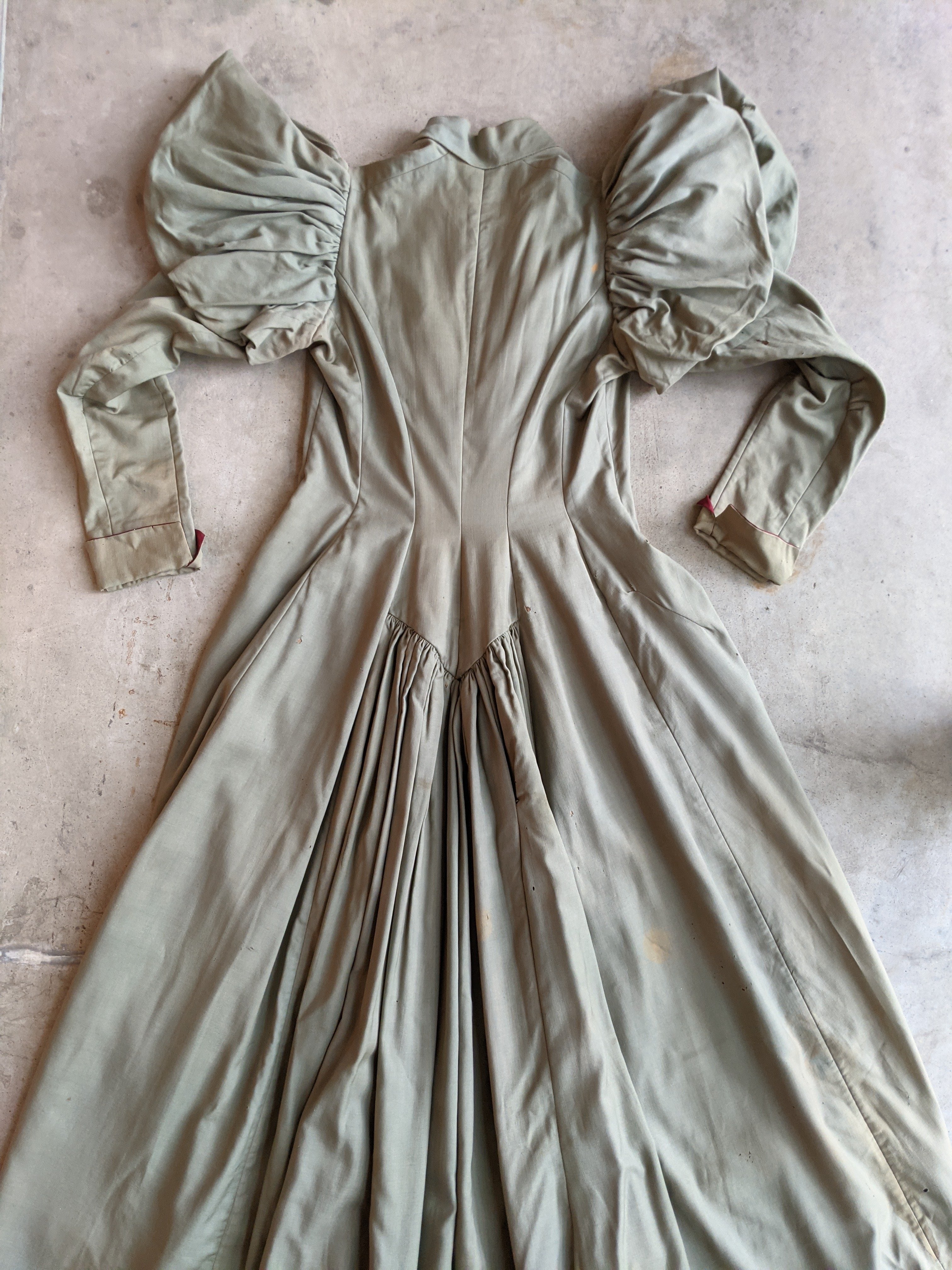 1890s Wrapper Dress or Tea Gown | Study + Display