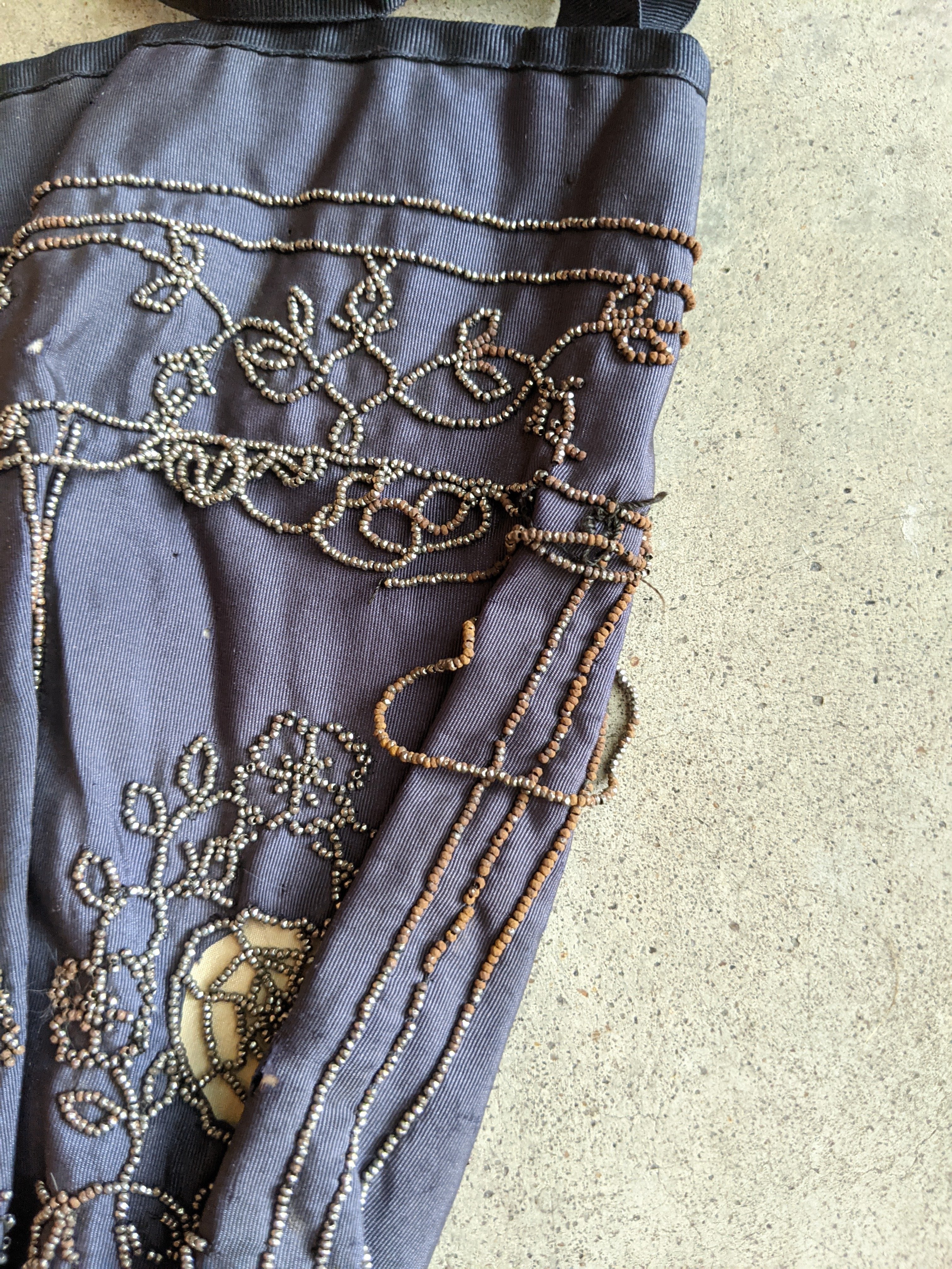 Turn of the Century Spiderweb Purse