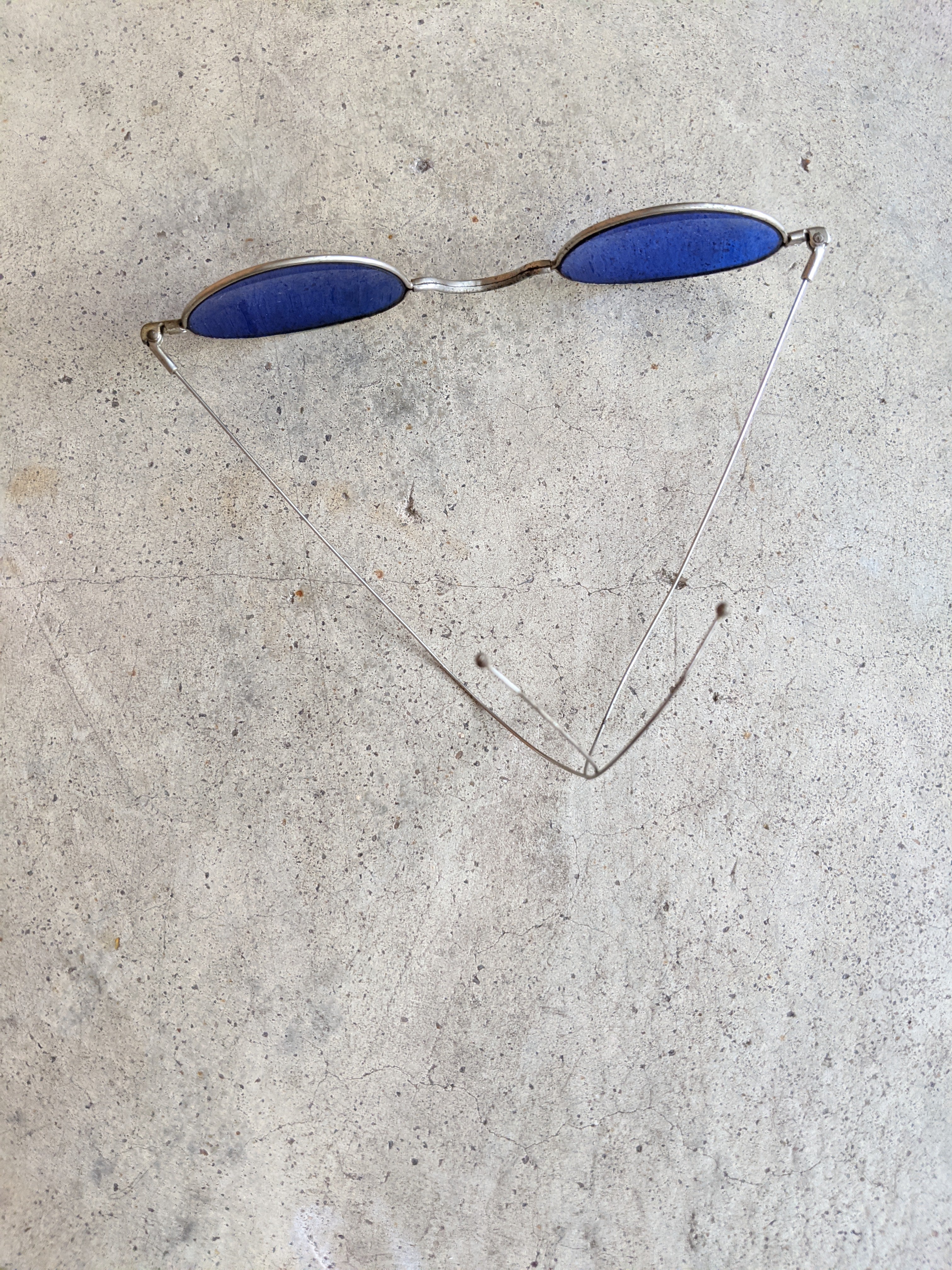 Cobalt Blue 1890s-1900s Tinted Glasses