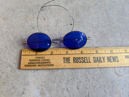 Cobalt Blue 1890s-1900s Tinted Glasses 