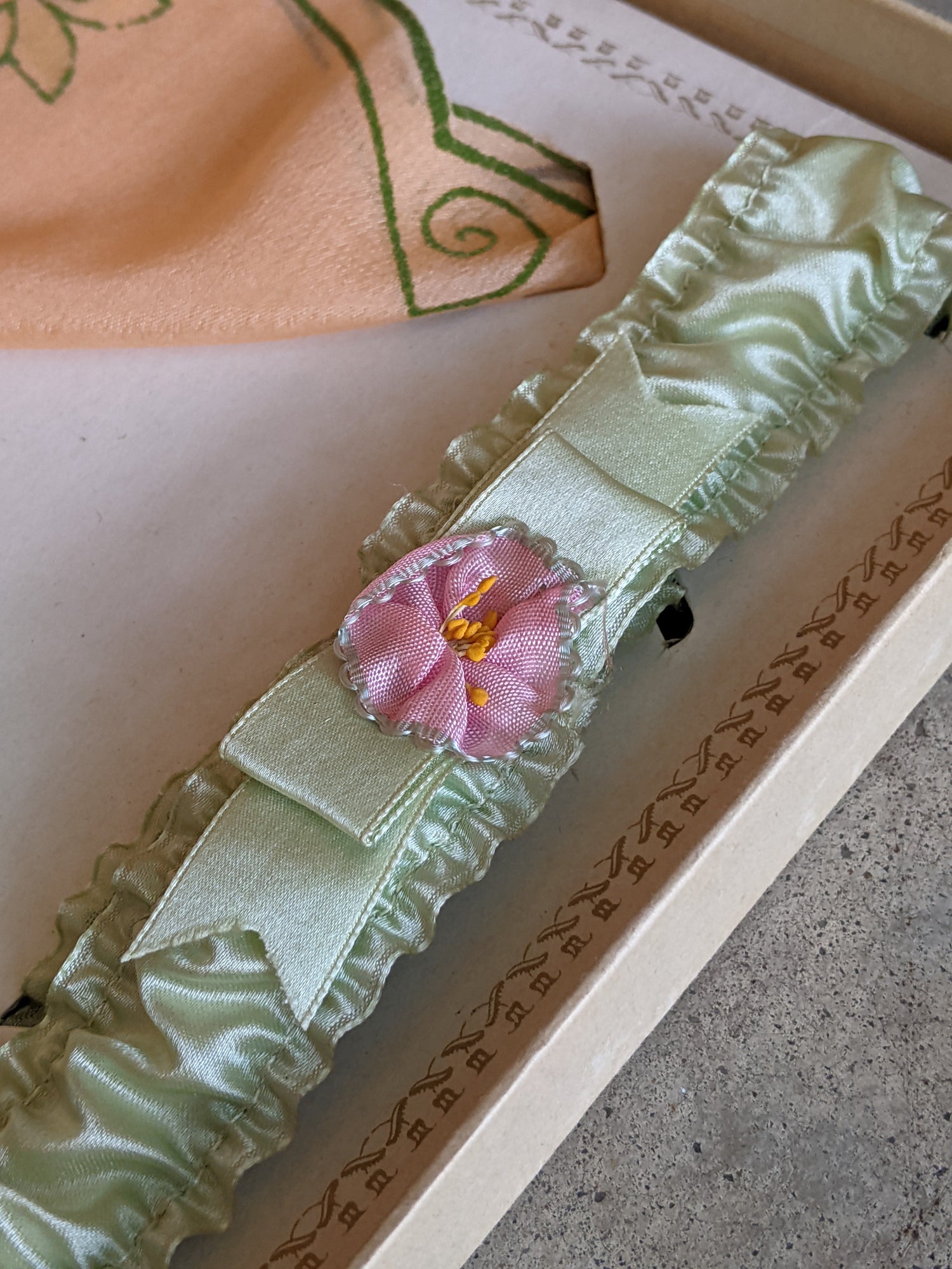 1920s Deadstock Garter Set