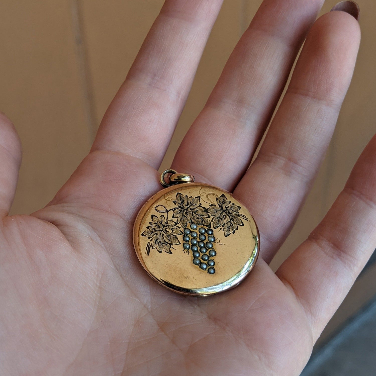1890s-1900s Grape Motif Mourning Locket