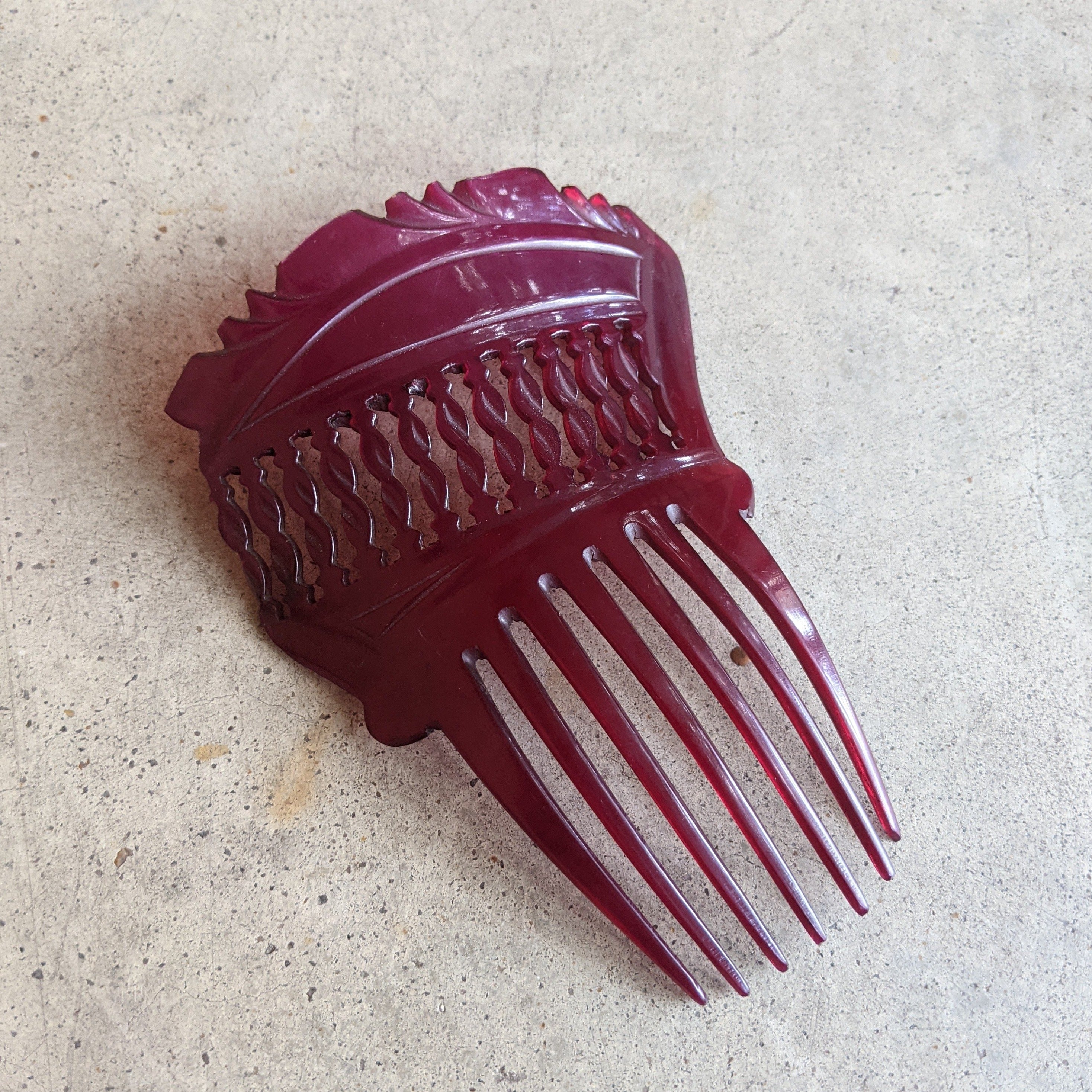 Early 20th C. Raspberry Hair Comb