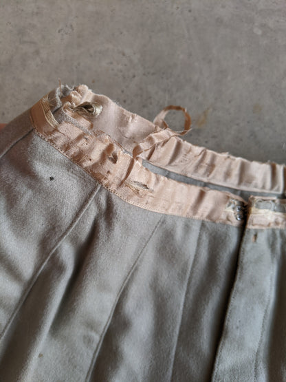 1905-1906 Grey Wool Ensemble | Study + Display
