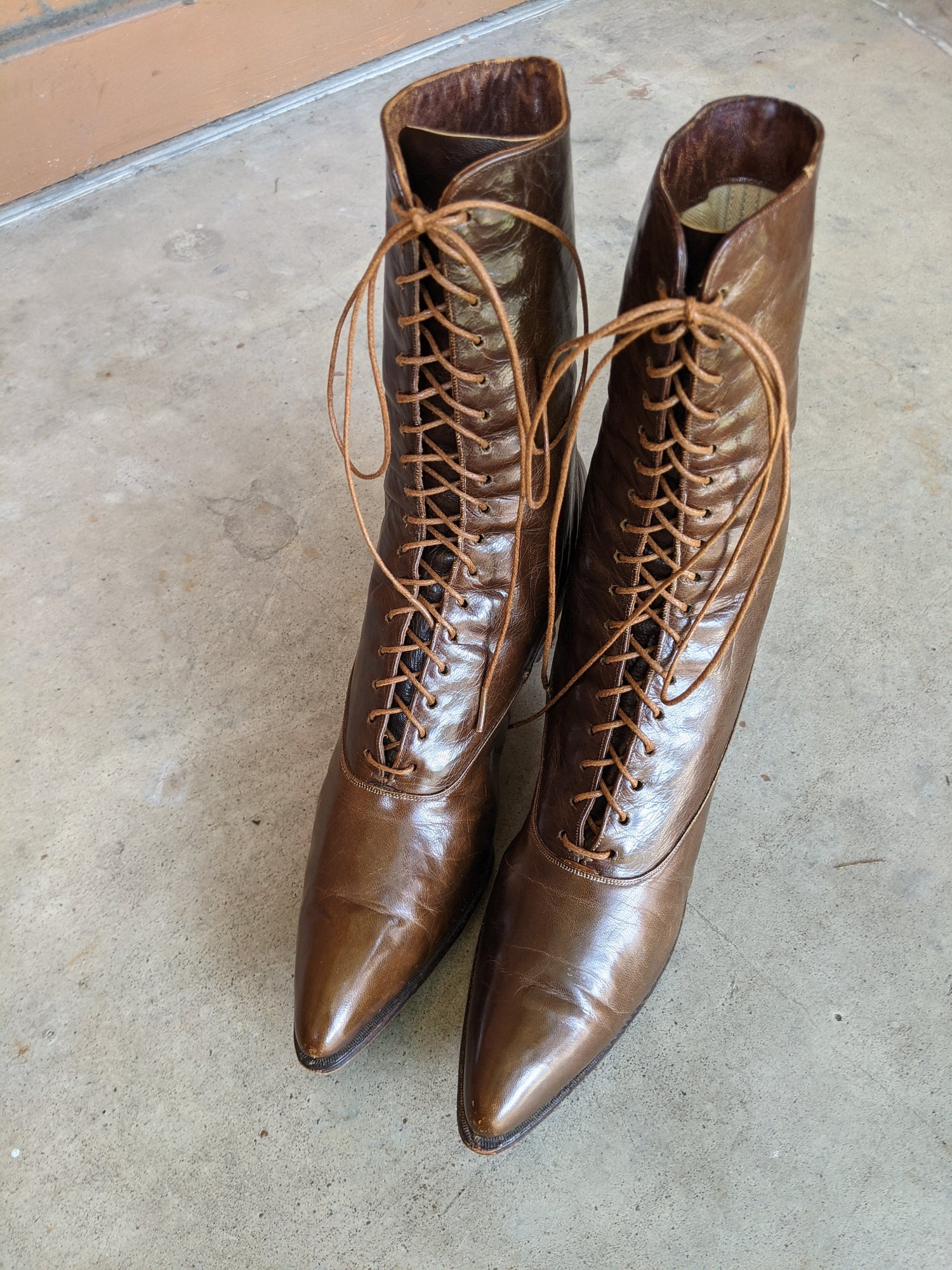 1910s-1920s Brown Louis Heel Boots | Sz 7.5-8