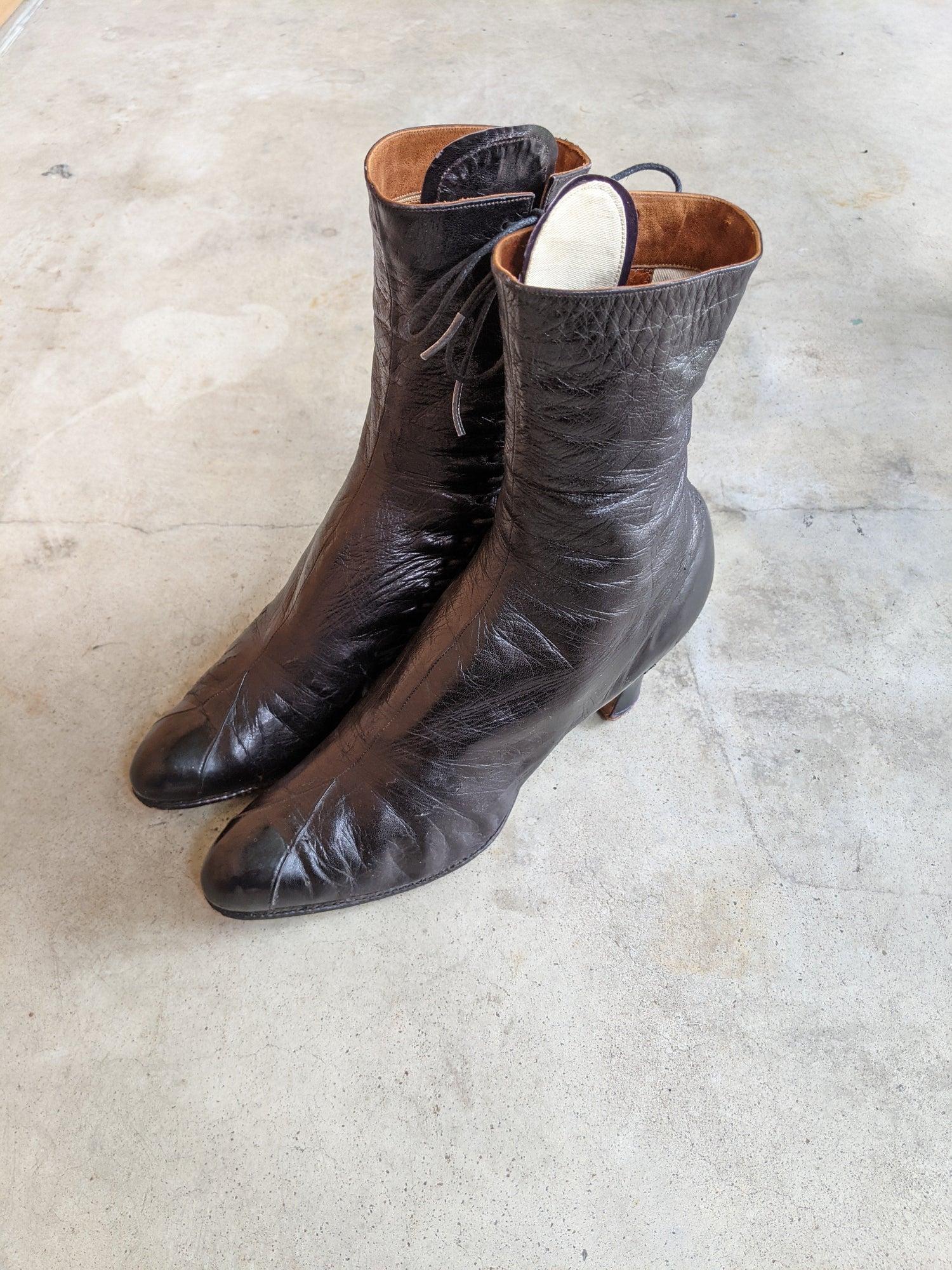 1900s Side Lacing Boots | Approx Sz 7.5-8