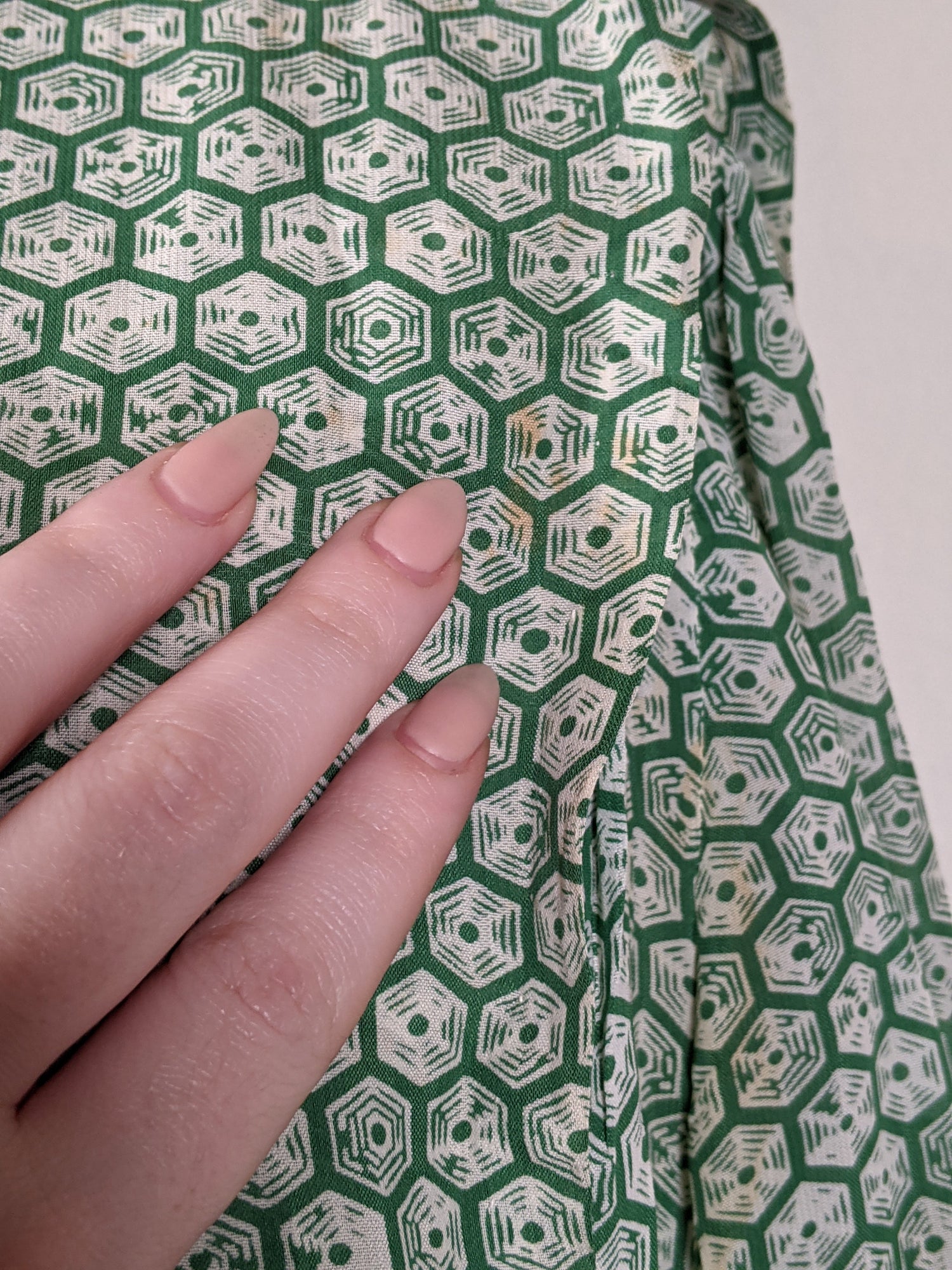 1930s Rayon Spiderweb Novelty Print Dress