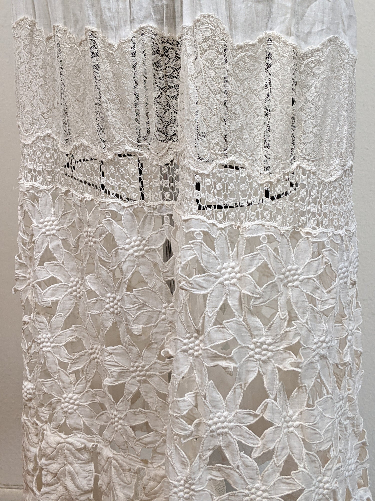 1910s Flower Motif Lingerie Dress