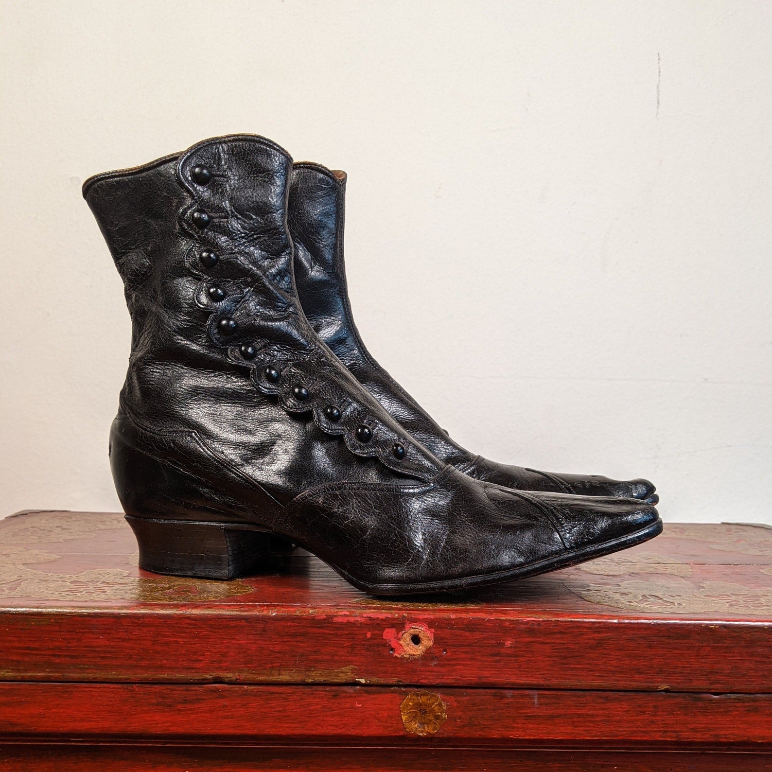 1890s Black Side Button Boots
