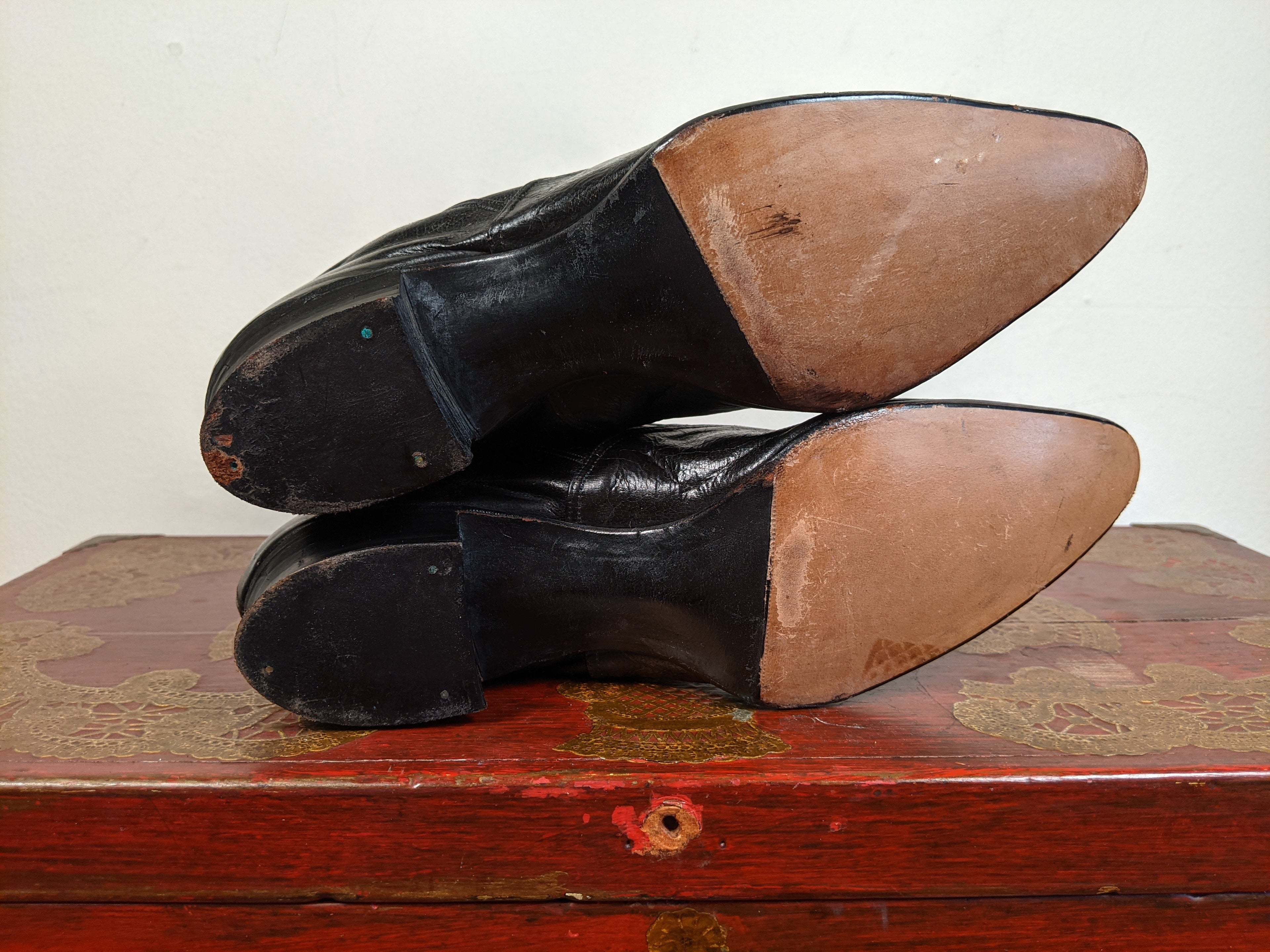 1890s Black Side Button Boots