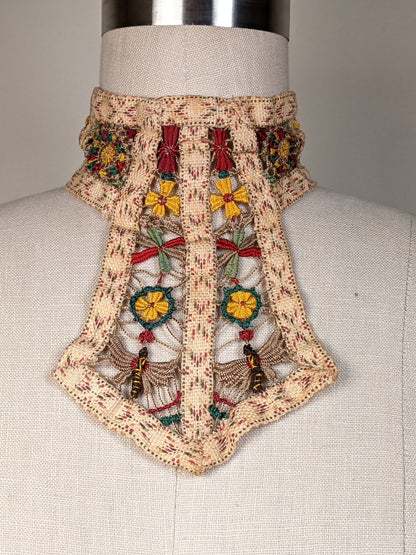 1900s Collar with Butterflies, Spider Webs, Flowers