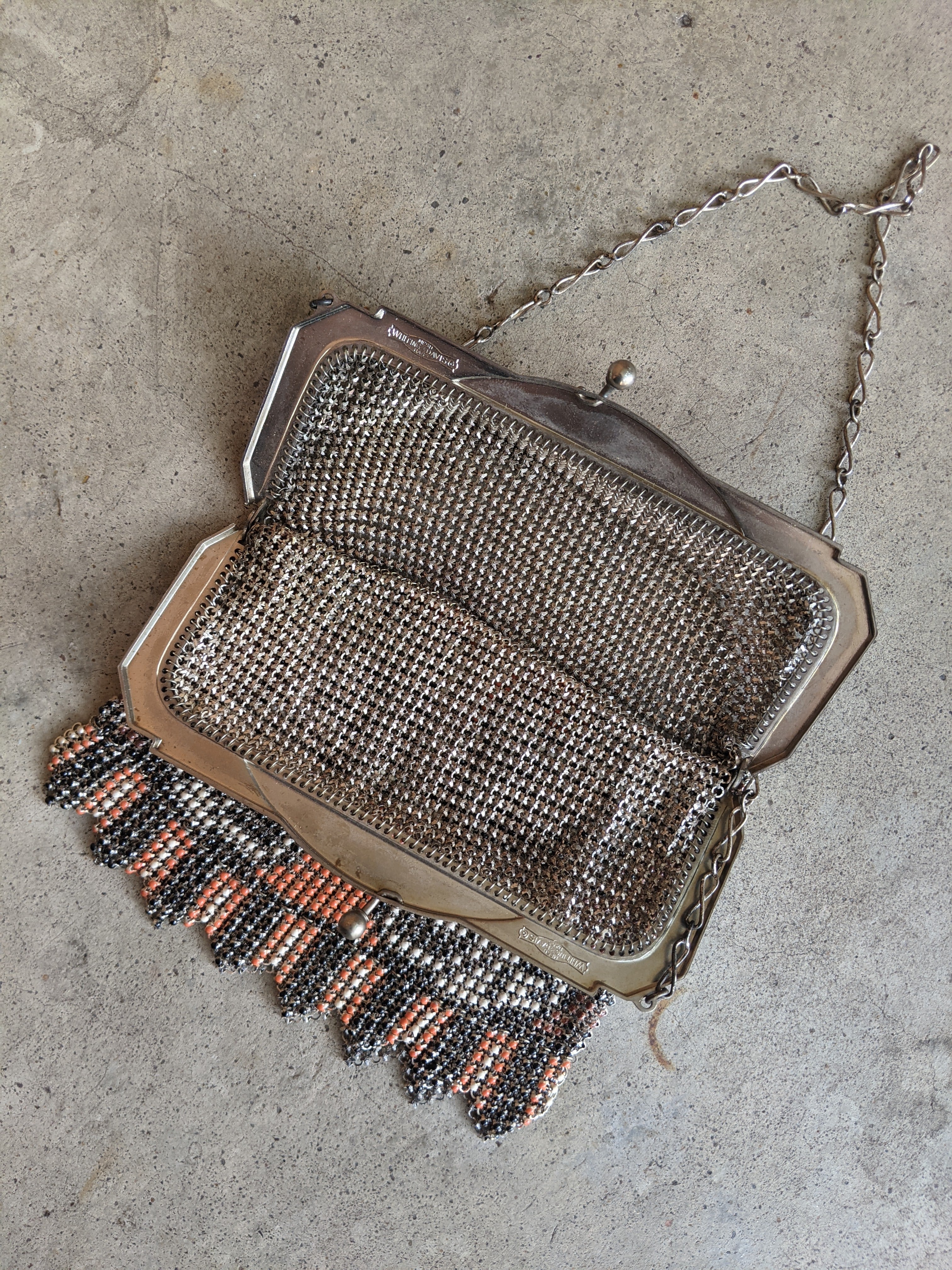 c. 1930 Whiting &amp; Davis Beadlite Purse in Original Box