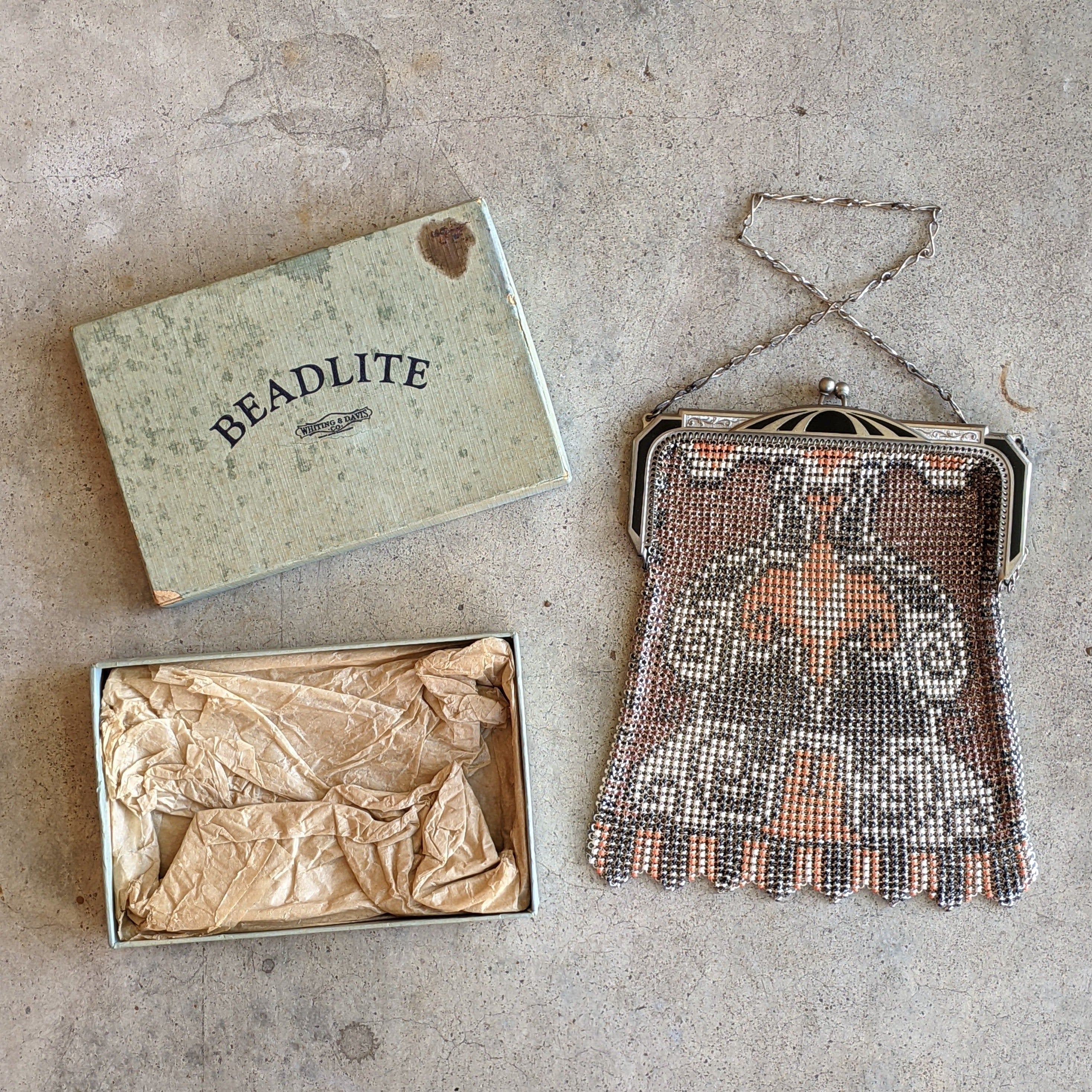c. 1930 Whiting &amp; Davis Beadlite Purse in Original Box