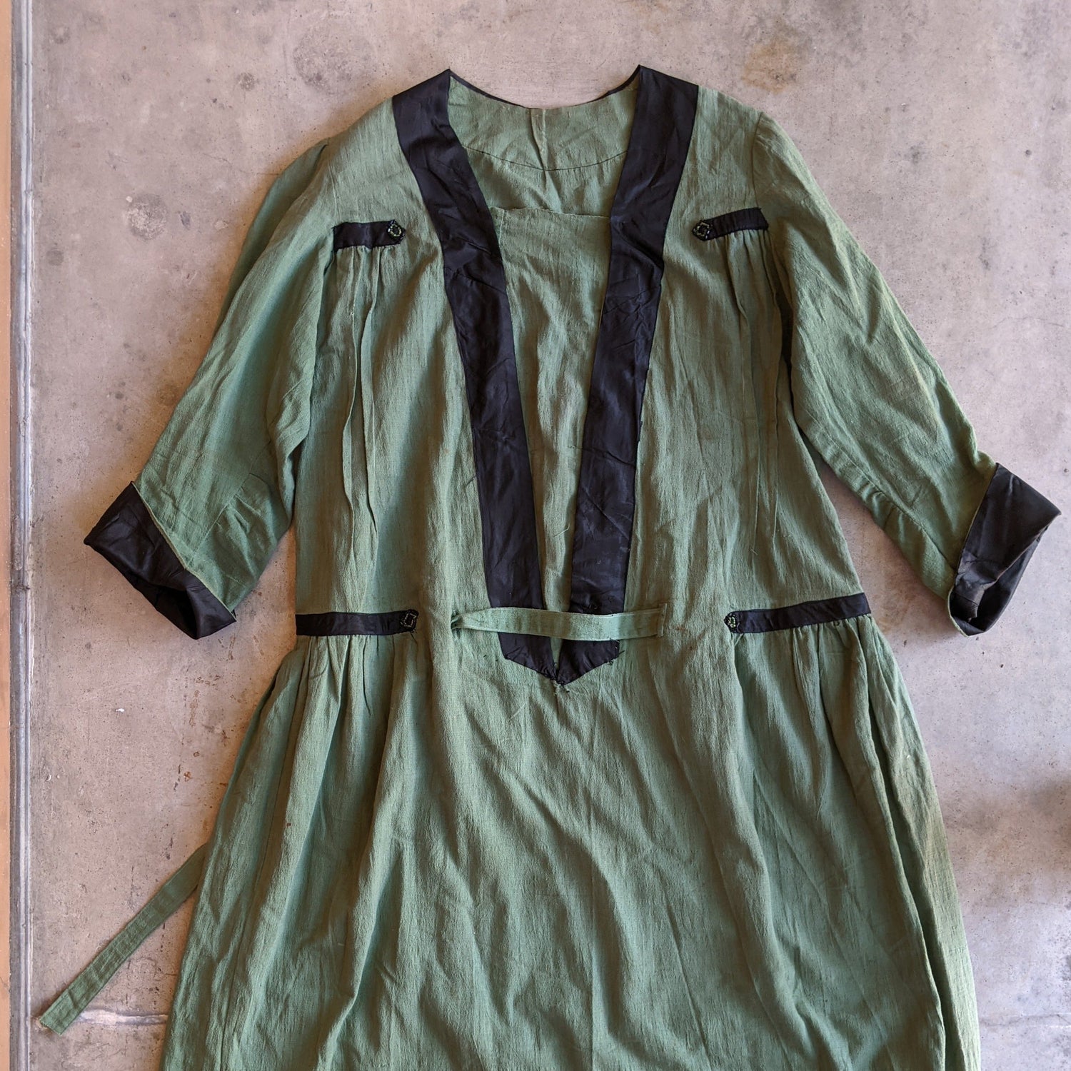 1920s Green Linen Dress
