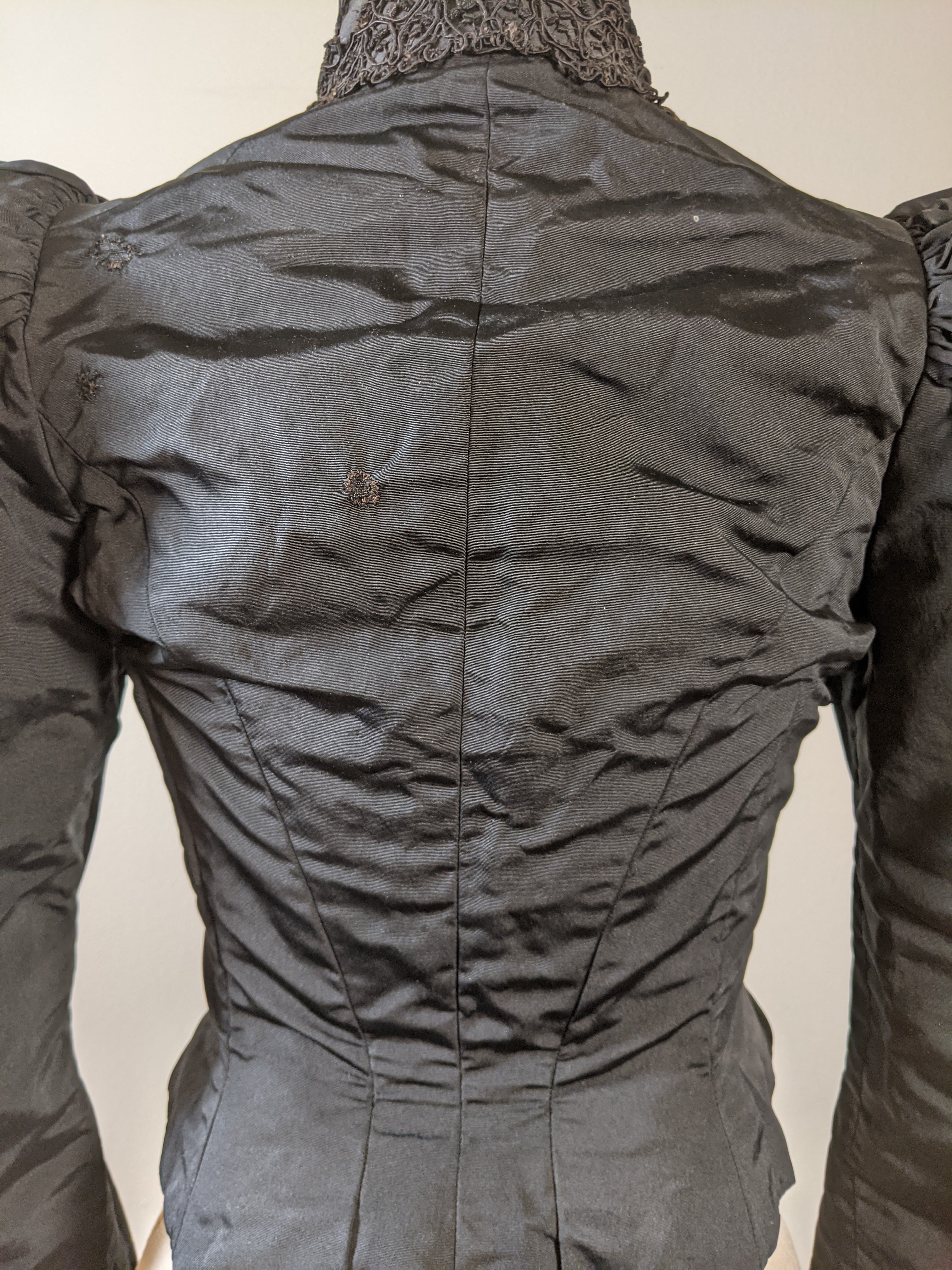 1890s Silk Faille Gigot Sleeve Bodice
