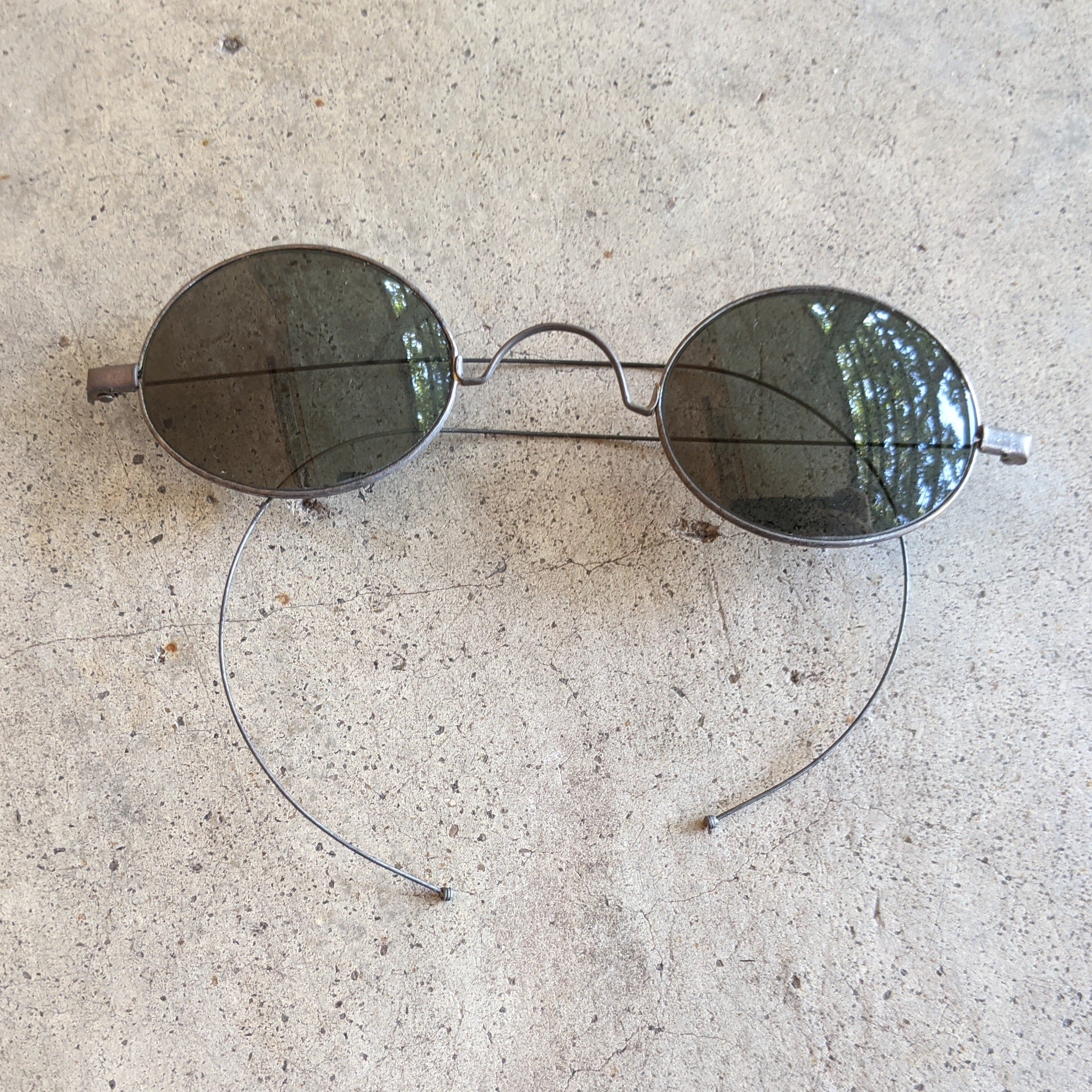 1890s-1900s Tinted Glasses