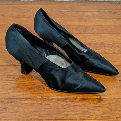1910s-1920s Marshall Field &amp; Co. Silk Pumps | Sz 7.5 - 8