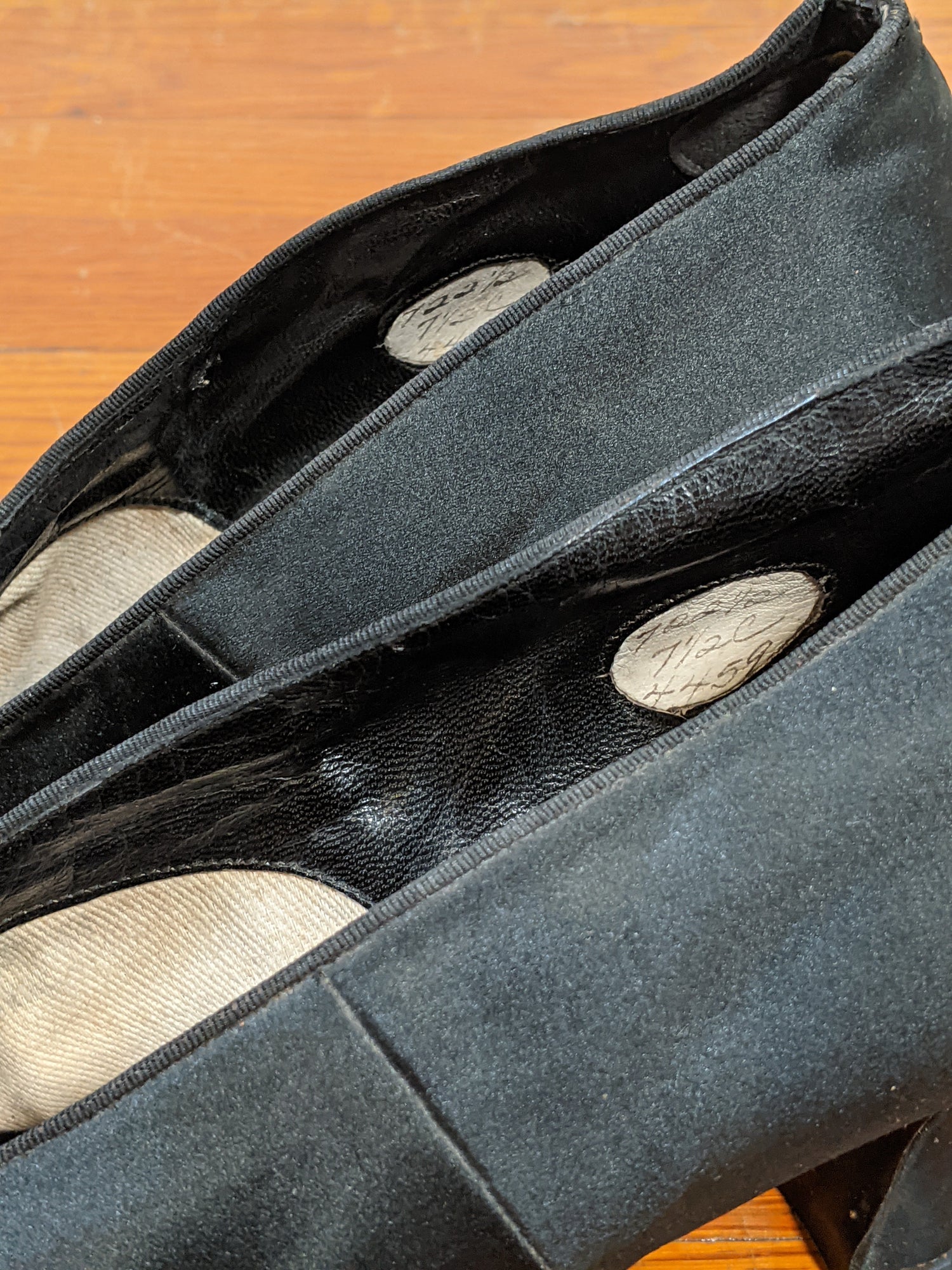 1910s-1920s Marshall Field &amp; Co. Silk Pumps | Sz 7.5 - 8